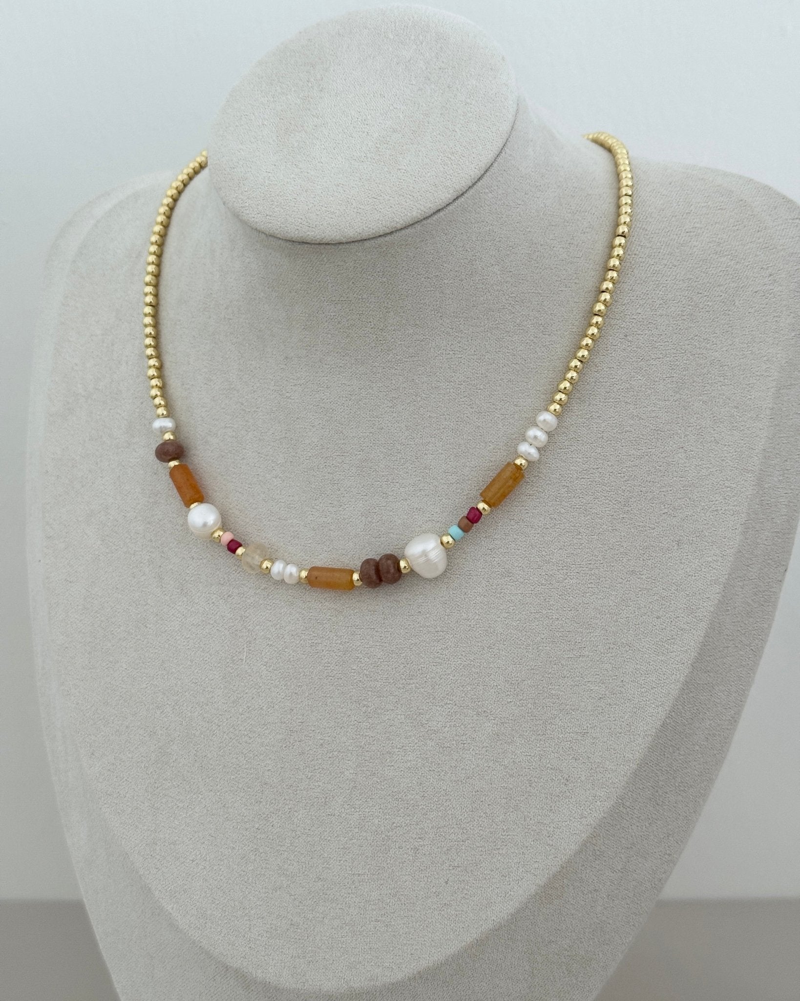 Golden Harmony Beaded Necklace - Necklaces | LimaLimón Store - 6