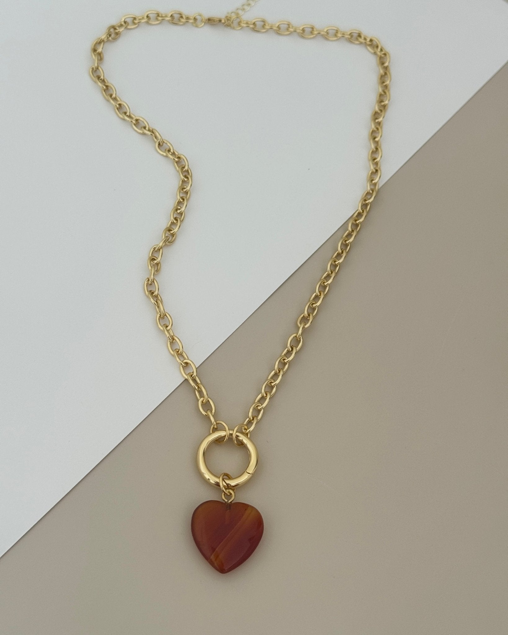 Golden Heart Chain Necklace - Necklaces | LimaLimón Store - 1