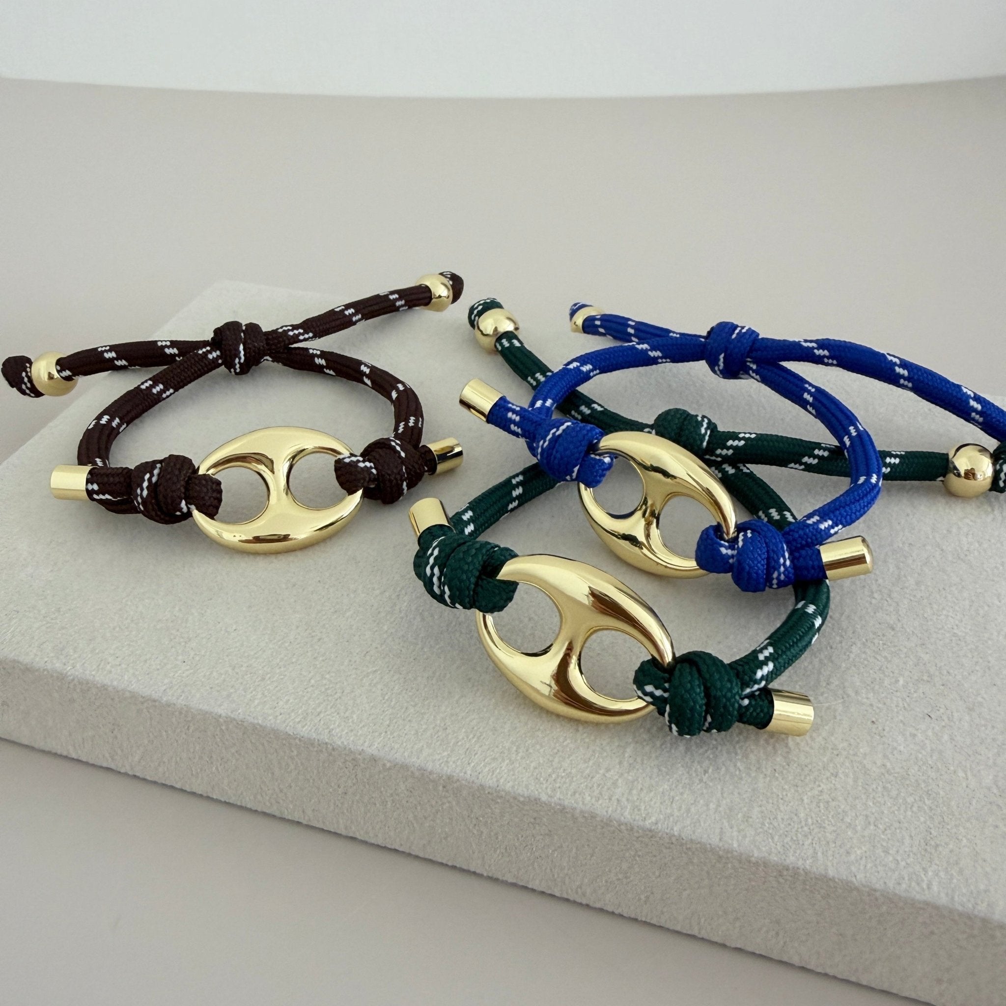 Golden Link Adjustable Bracelet - Bracelets | LimaLimón Store - 6