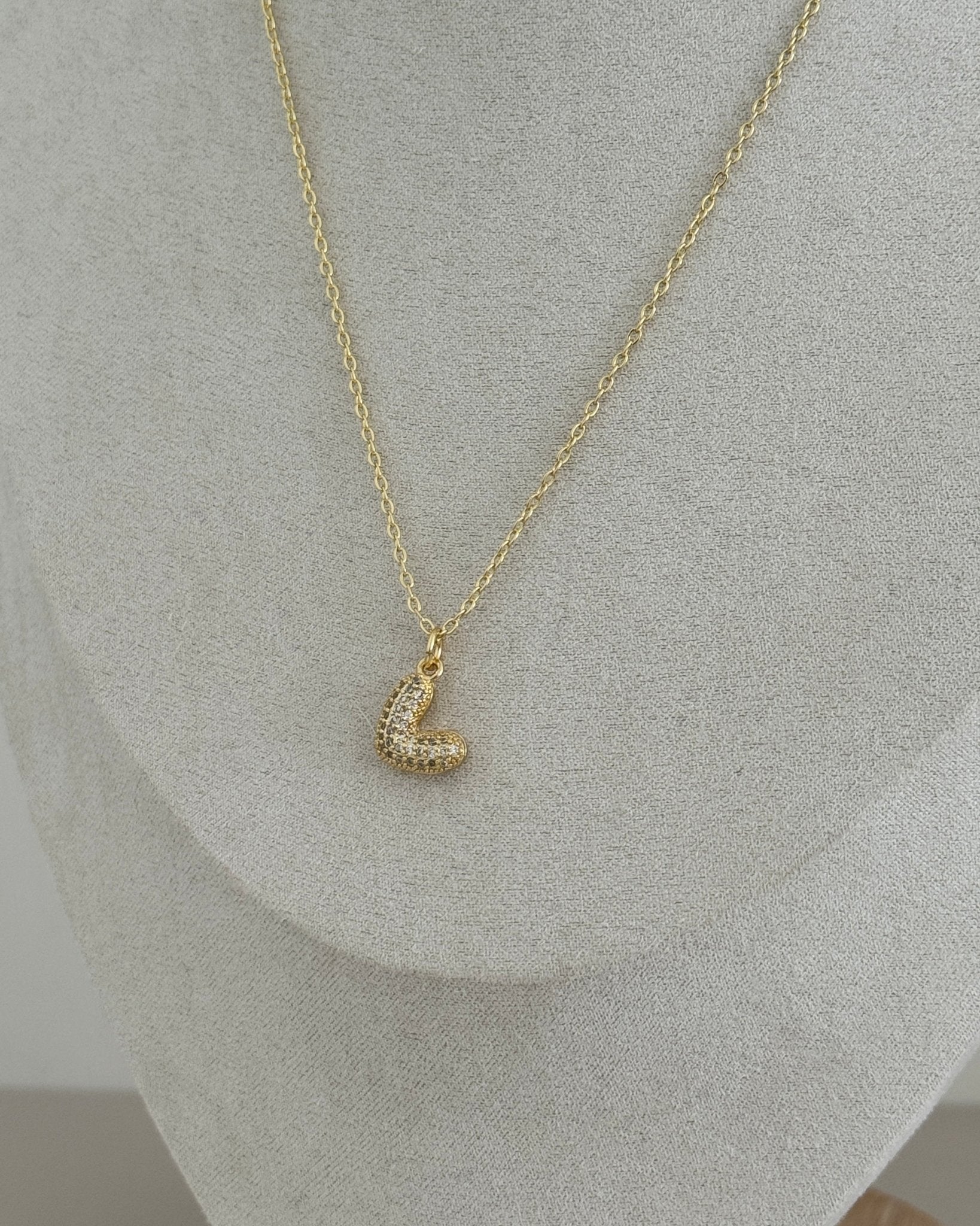 Golden mini Heart Pendant Necklace - Necklaces | LimaLimón Store - 3