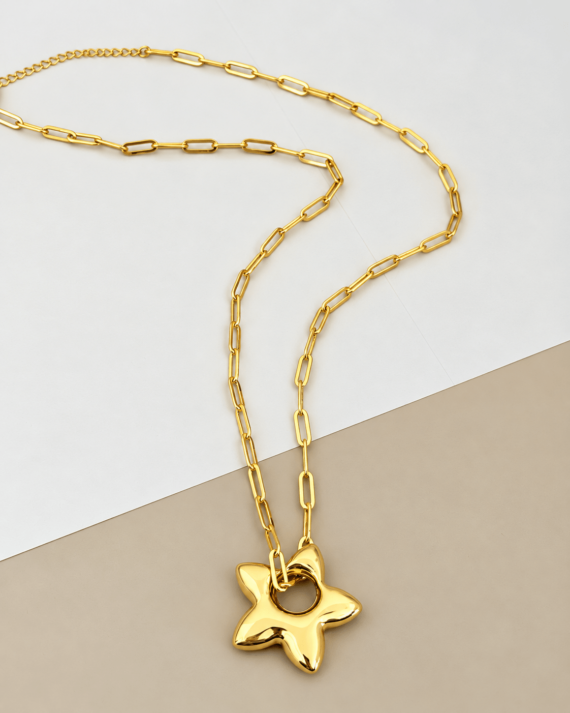 Golden Starfish Charm Necklace - Necklace | LimaLimón Store - 2
