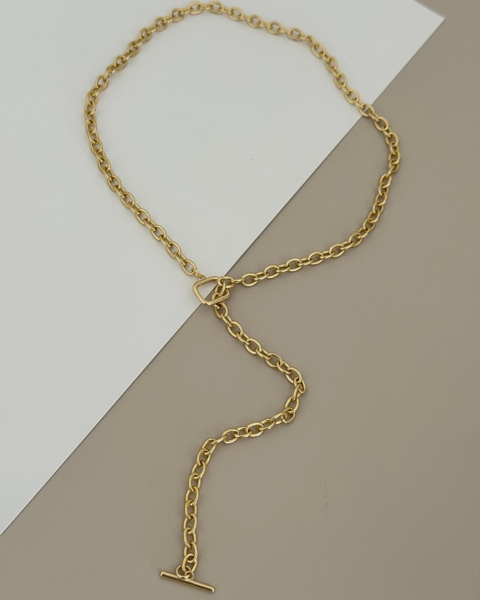 Golden Y - Chain Necklace - Necklaces | LimaLimón Store - 3