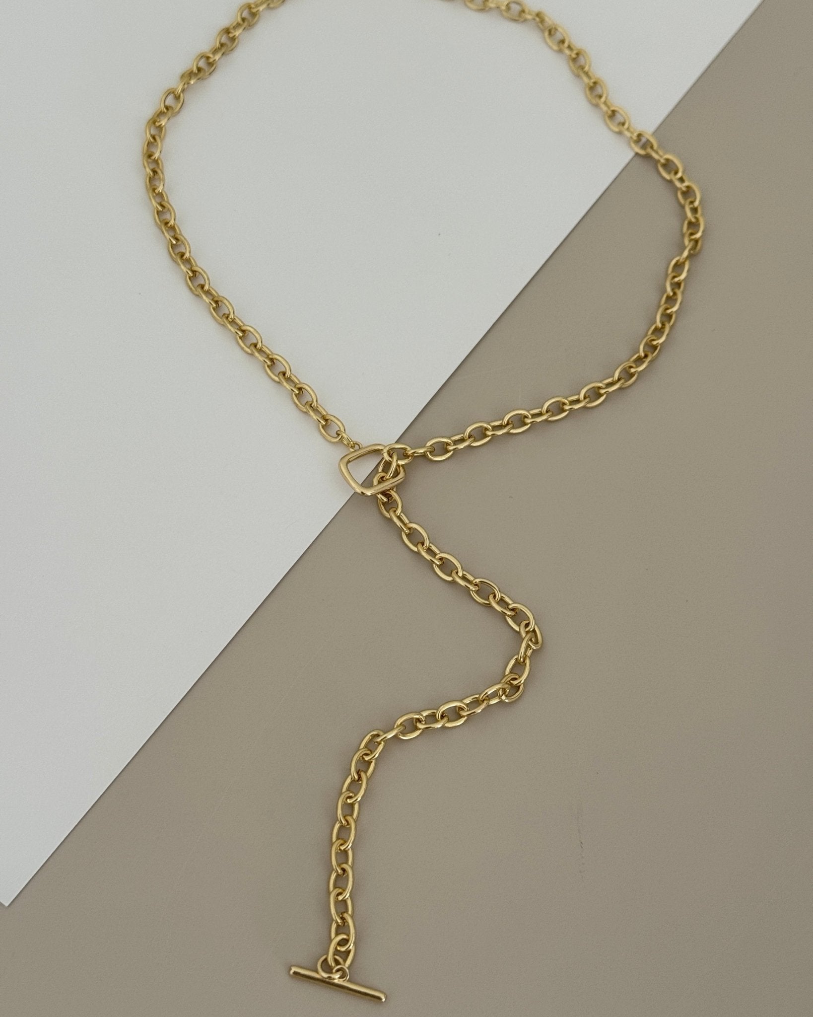 Golden Y - Chain Necklace - Necklaces | LimaLimón Store - 1
