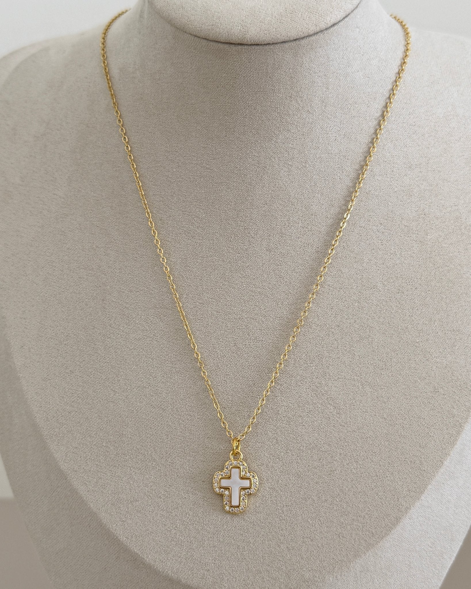 Grace Cross Necklace - Necklace | LimaLimón Store - 2