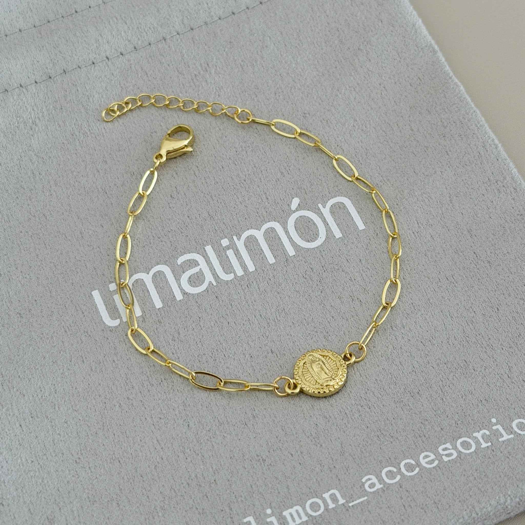 Guadalupe Medallion Link Bracelet - Bracelets | LimaLimón Store - 4