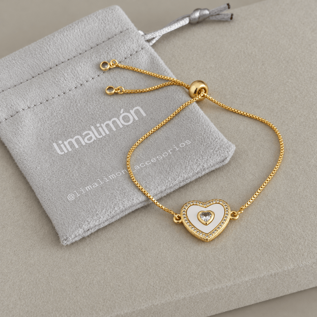 Heart Charm Bracelet - Bracelet | LimaLimón Store - 2
