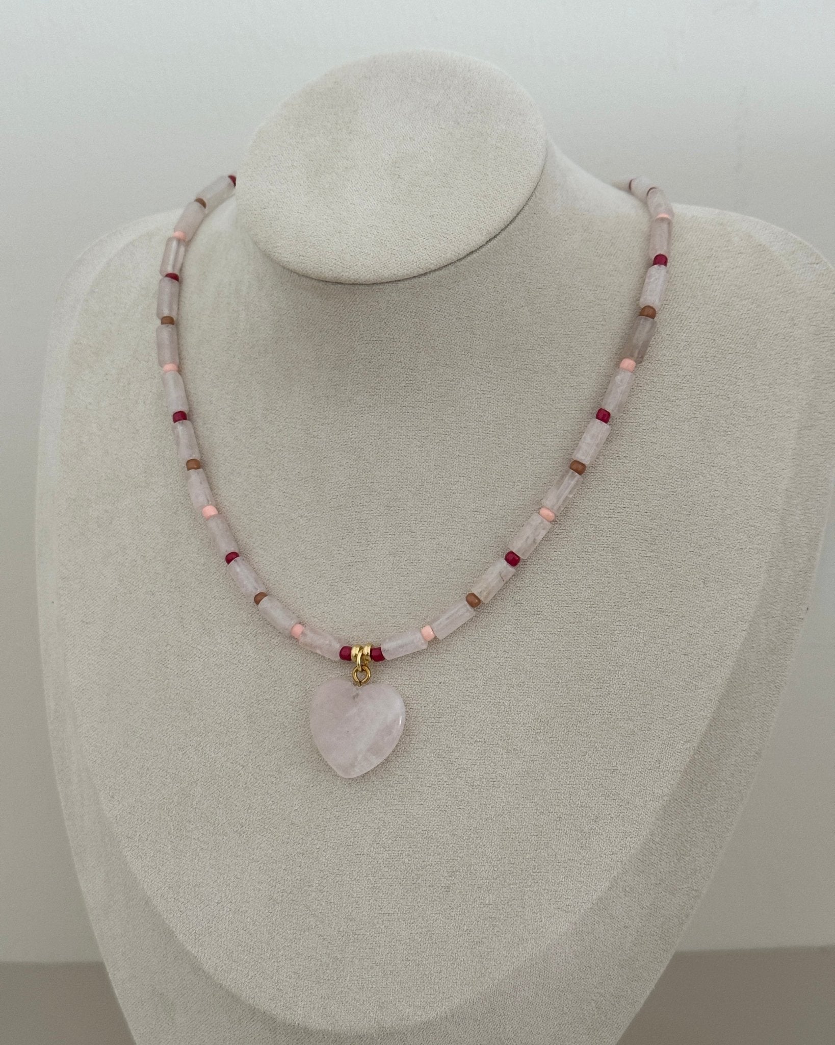 Heart Gemstone Beaded Necklace - Necklace | LimaLimón Store - 3