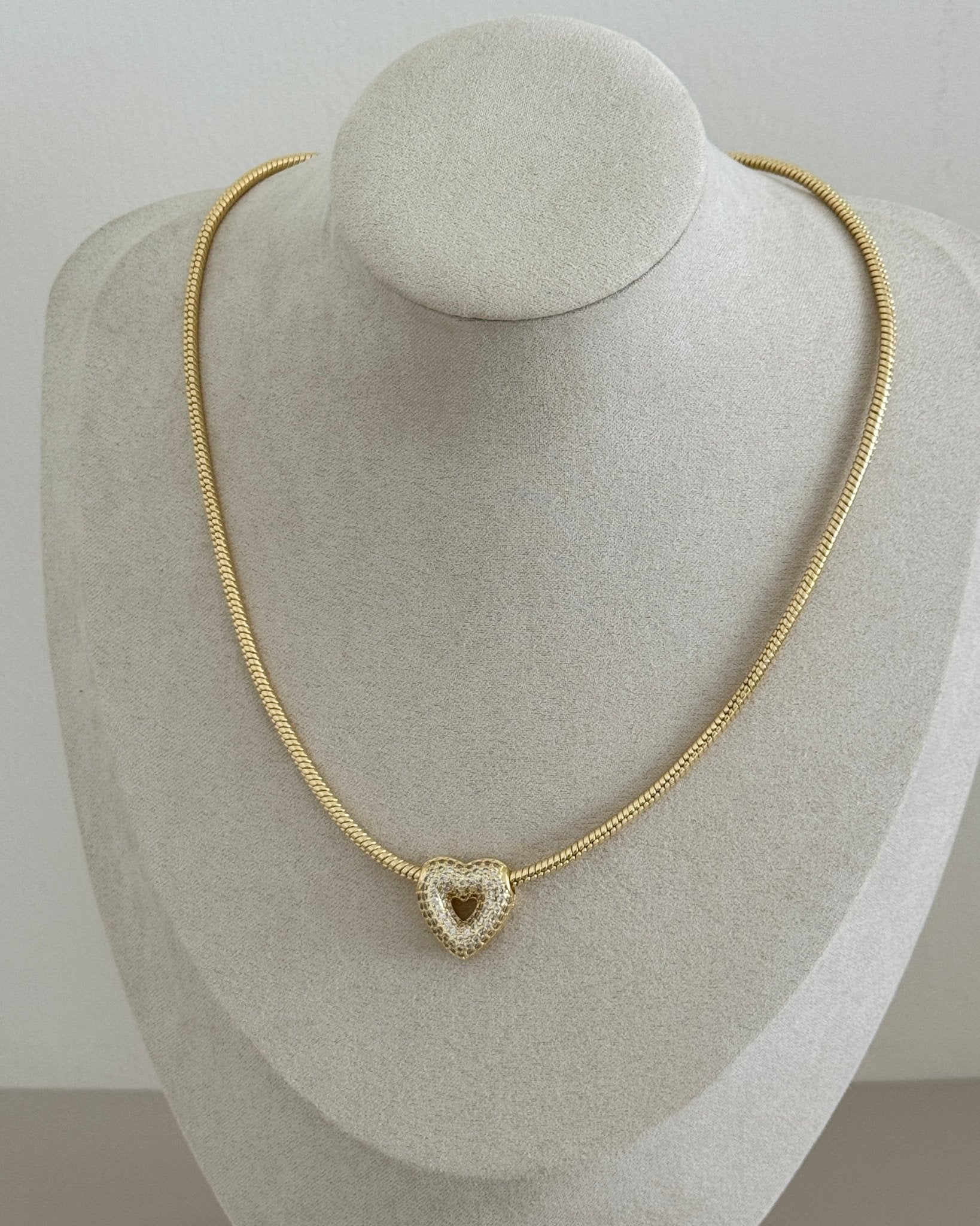 Heart Pendant Snake Chain Necklace - Necklace | LimaLimón Store - 2