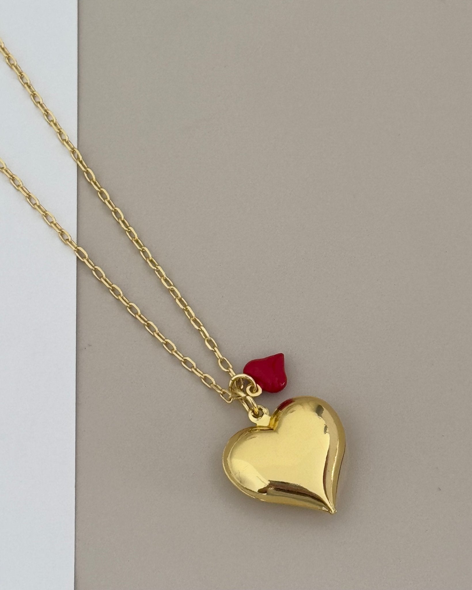Hearts Red Necklace - Necklace | LimaLimón Store - 5