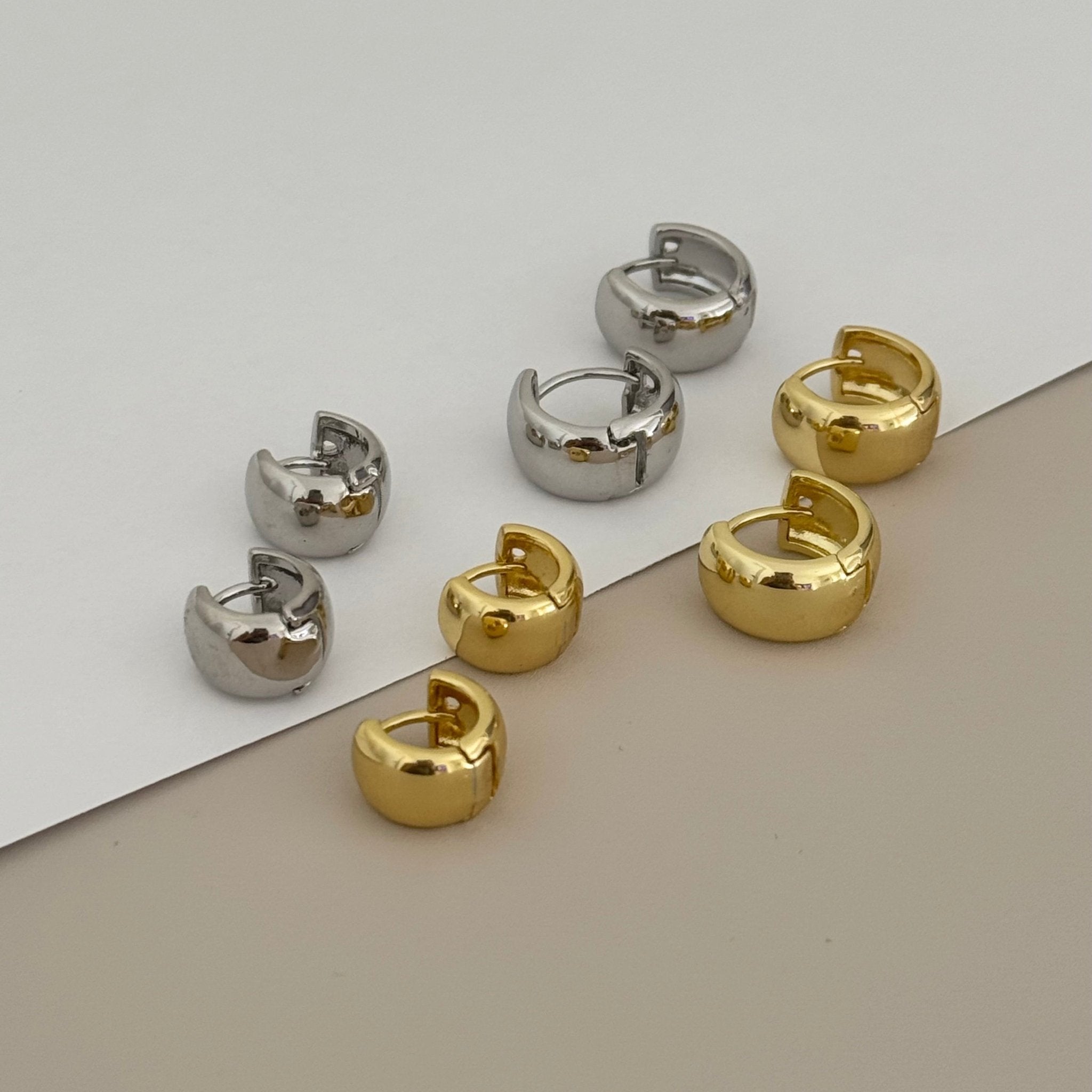 Hoops Earring - LimaLimón Store