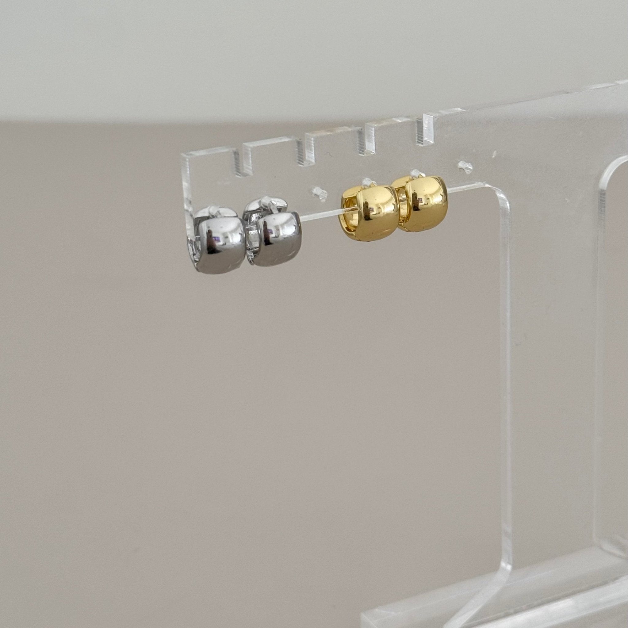 Hoops Earring - LimaLimón Store