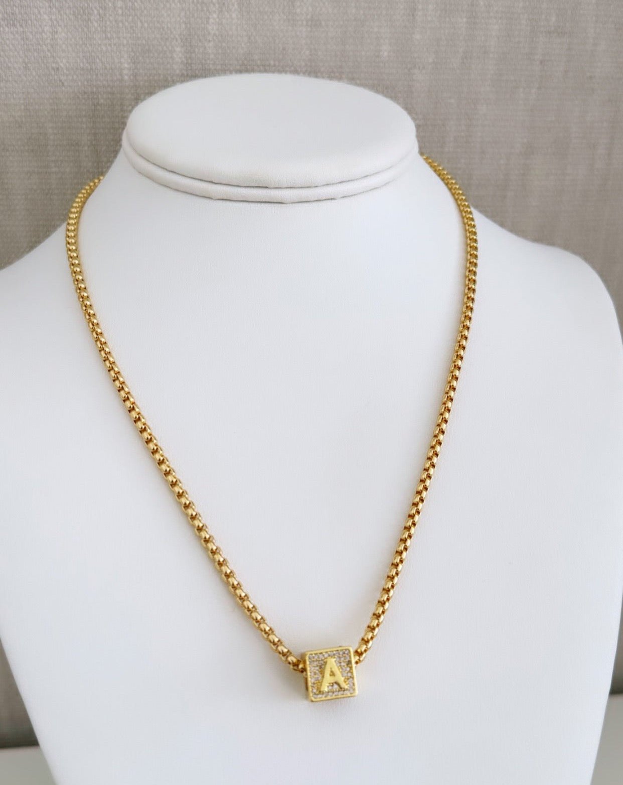 Initial Gold Necklace - LimaLimón Store