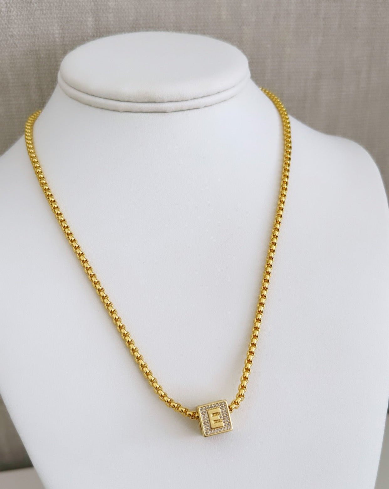 Initial Gold Necklace - LimaLimón Store