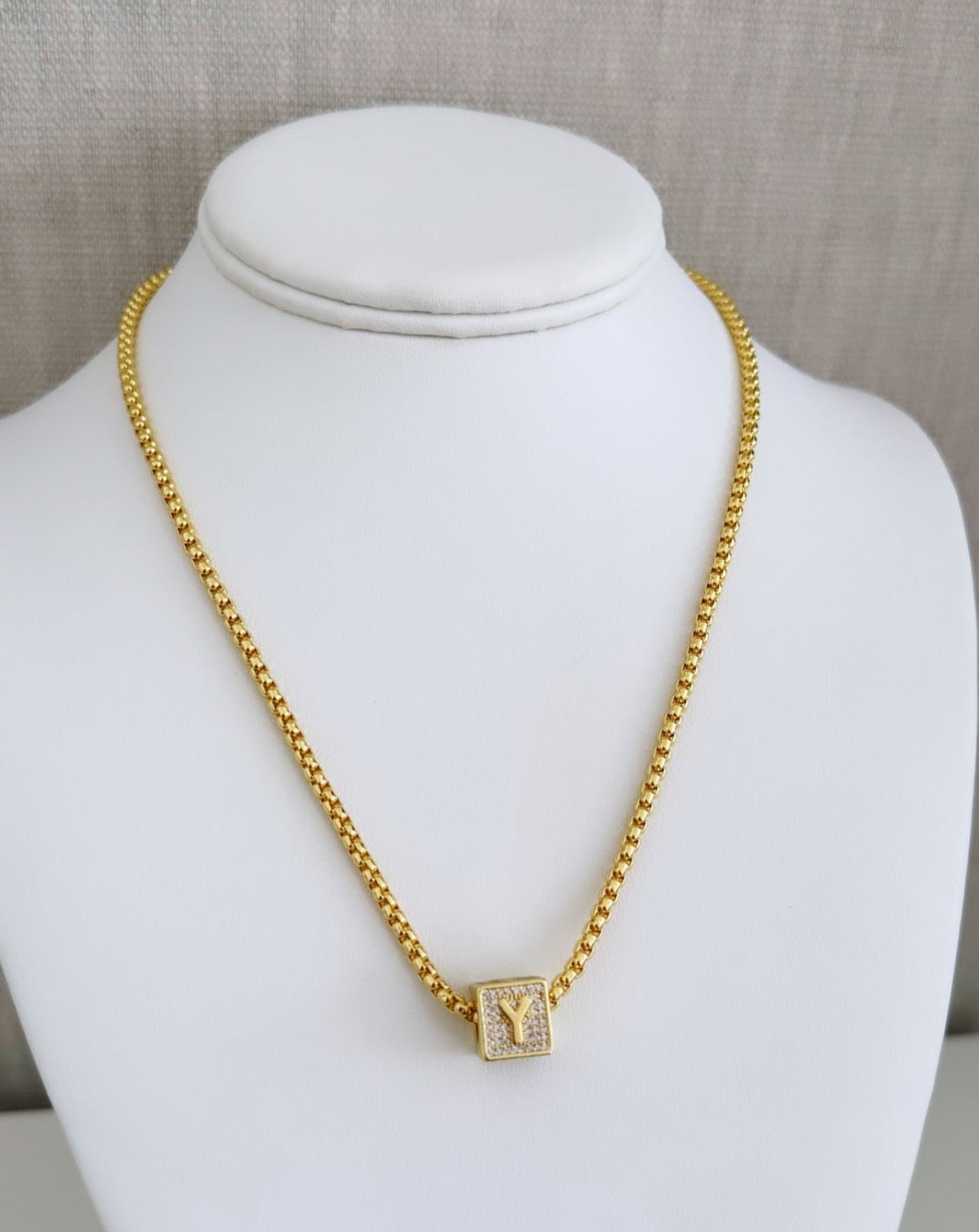 Initial Gold Necklace - LimaLimón Store