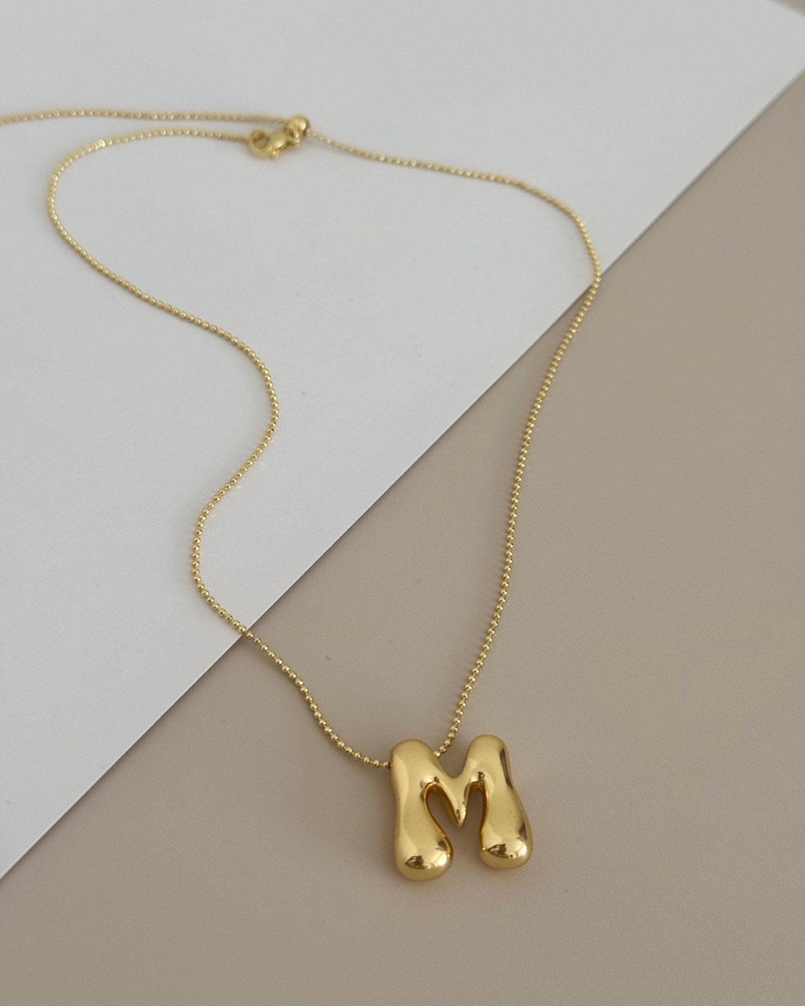 Initial Necklace - LimaLimón Store