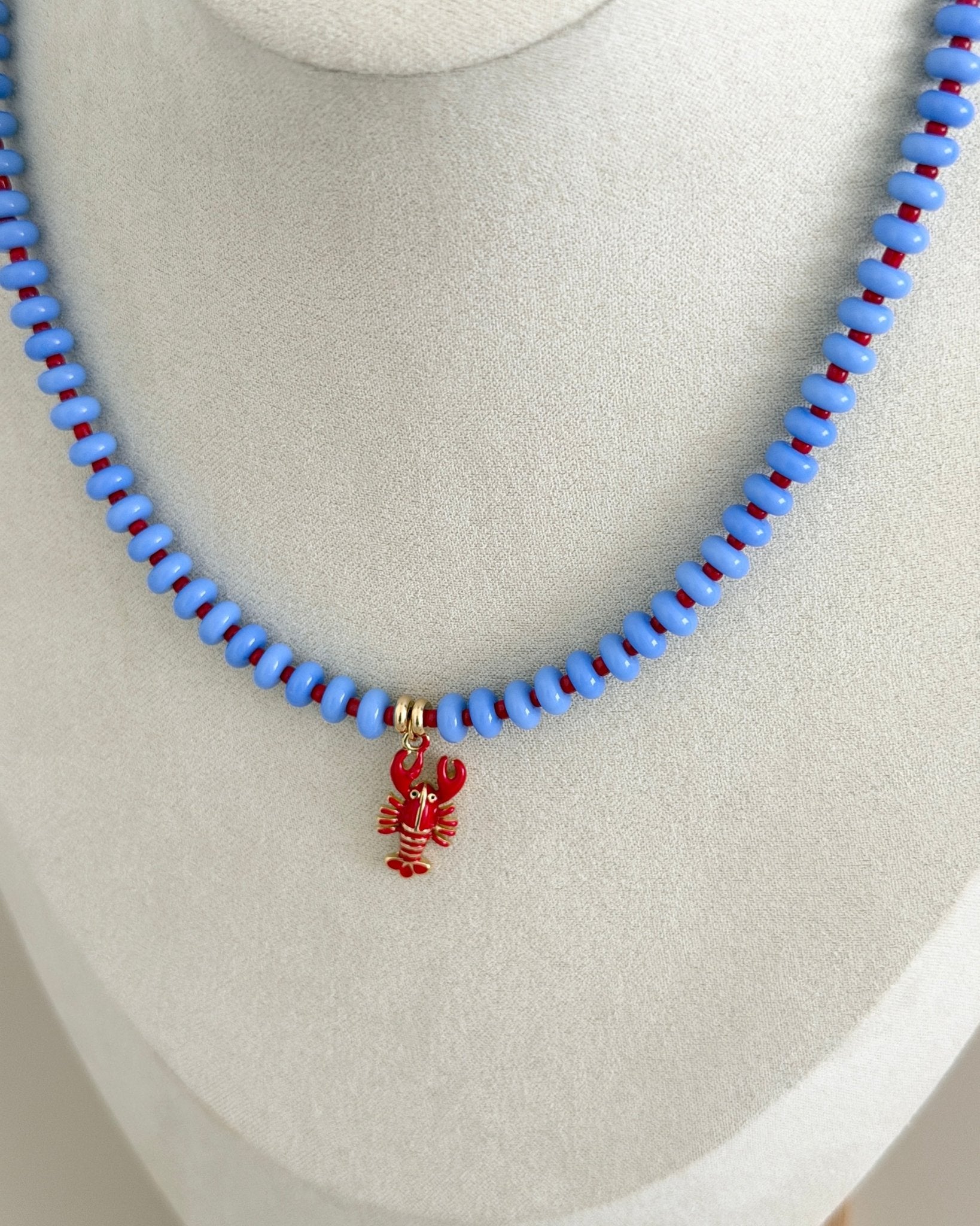 Lobster Charm Beaded Necklace - Necklaces | LimaLimón Store - 4