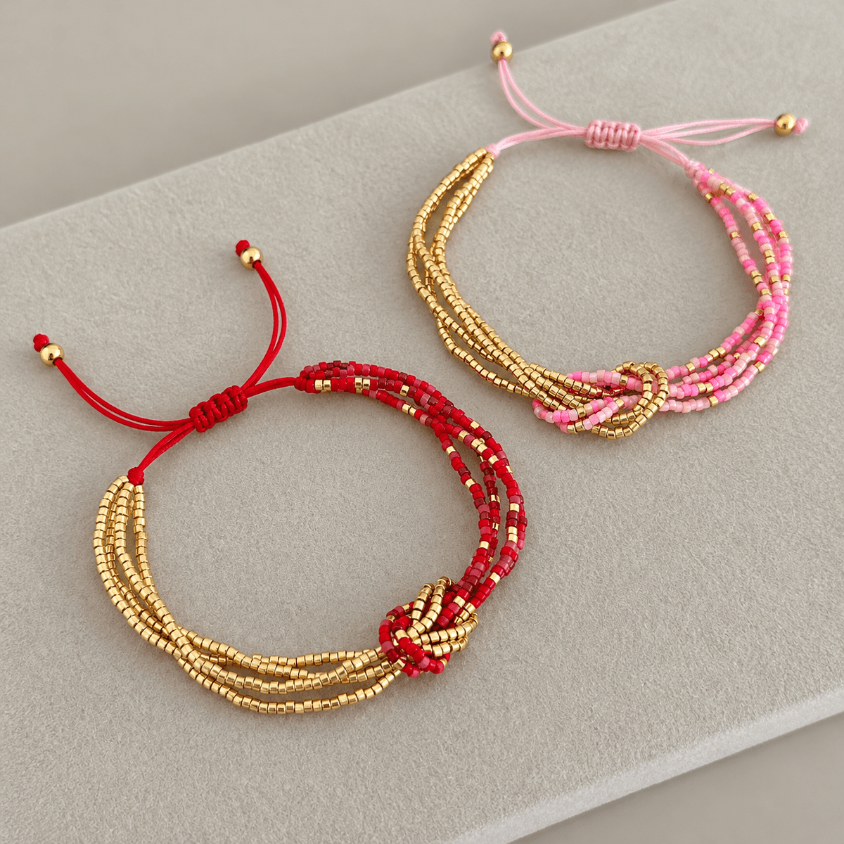 Love Knot Beaded Bracelet - Bracelets | LimaLimón Store - 1