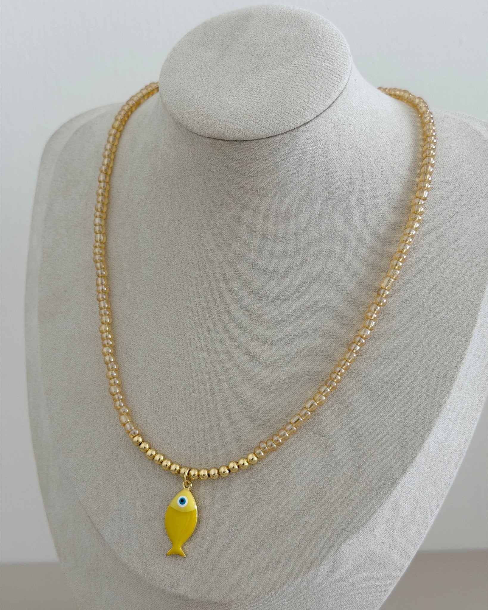 Lucky Fish Beaded Necklace - Necklaces | LimaLimón Store - 3