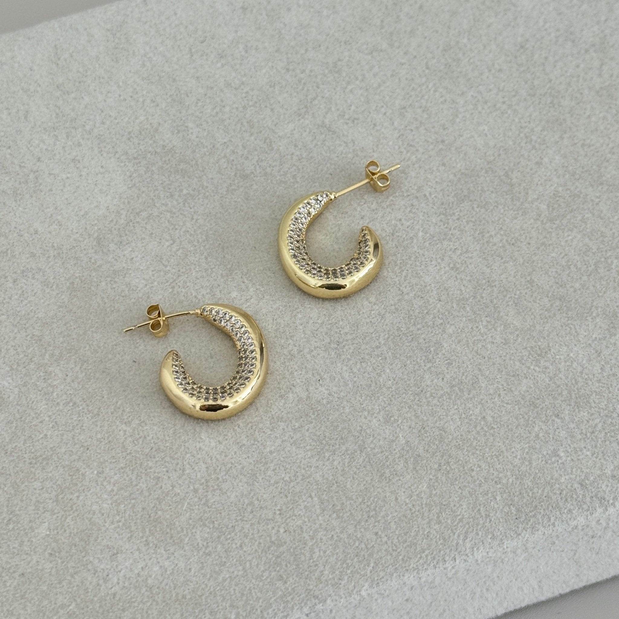 Luna Pavé Hoop Earrings - Earring | LimaLimón Store - 1