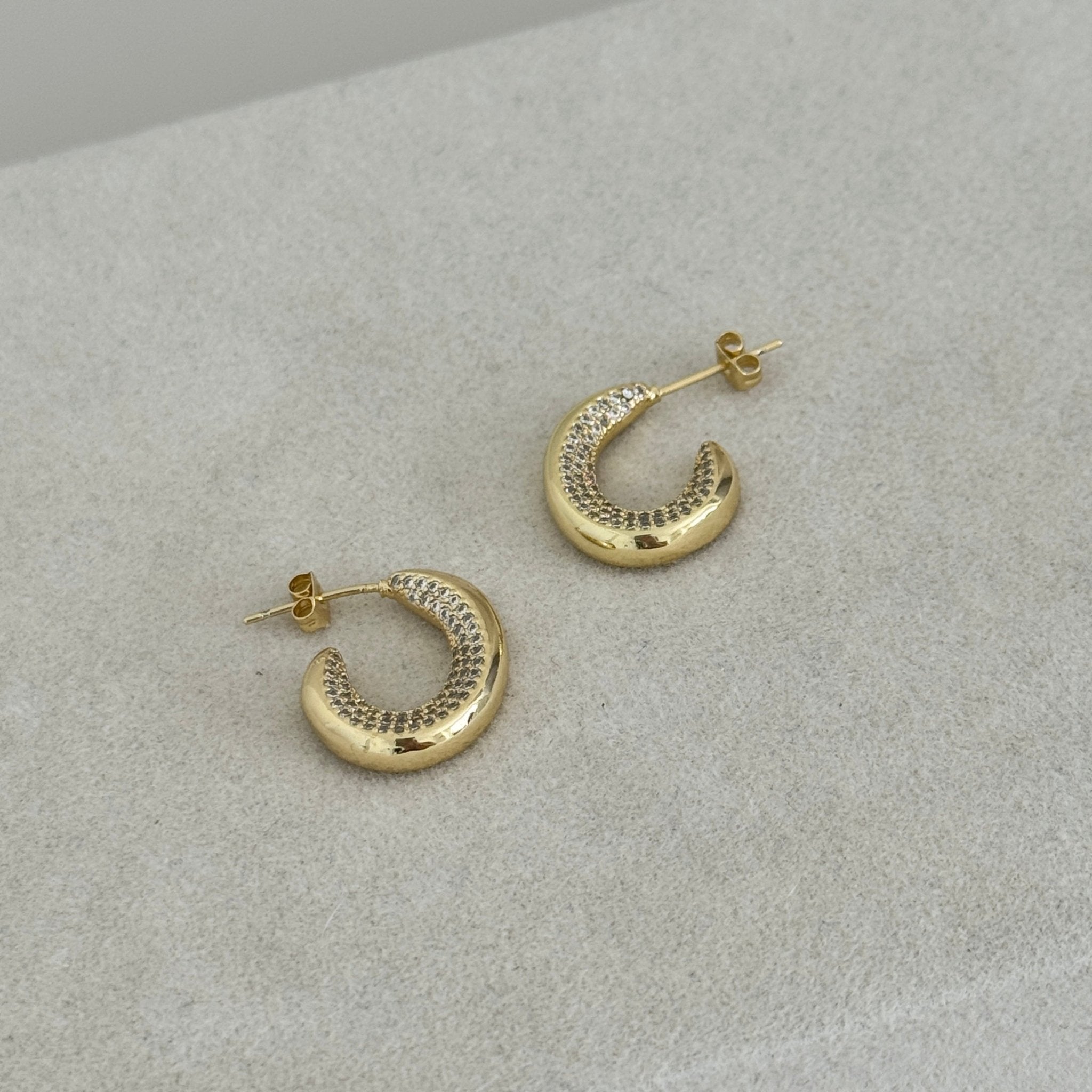 Luna Pavé Hoop Earrings - Earring | LimaLimón Store - 5