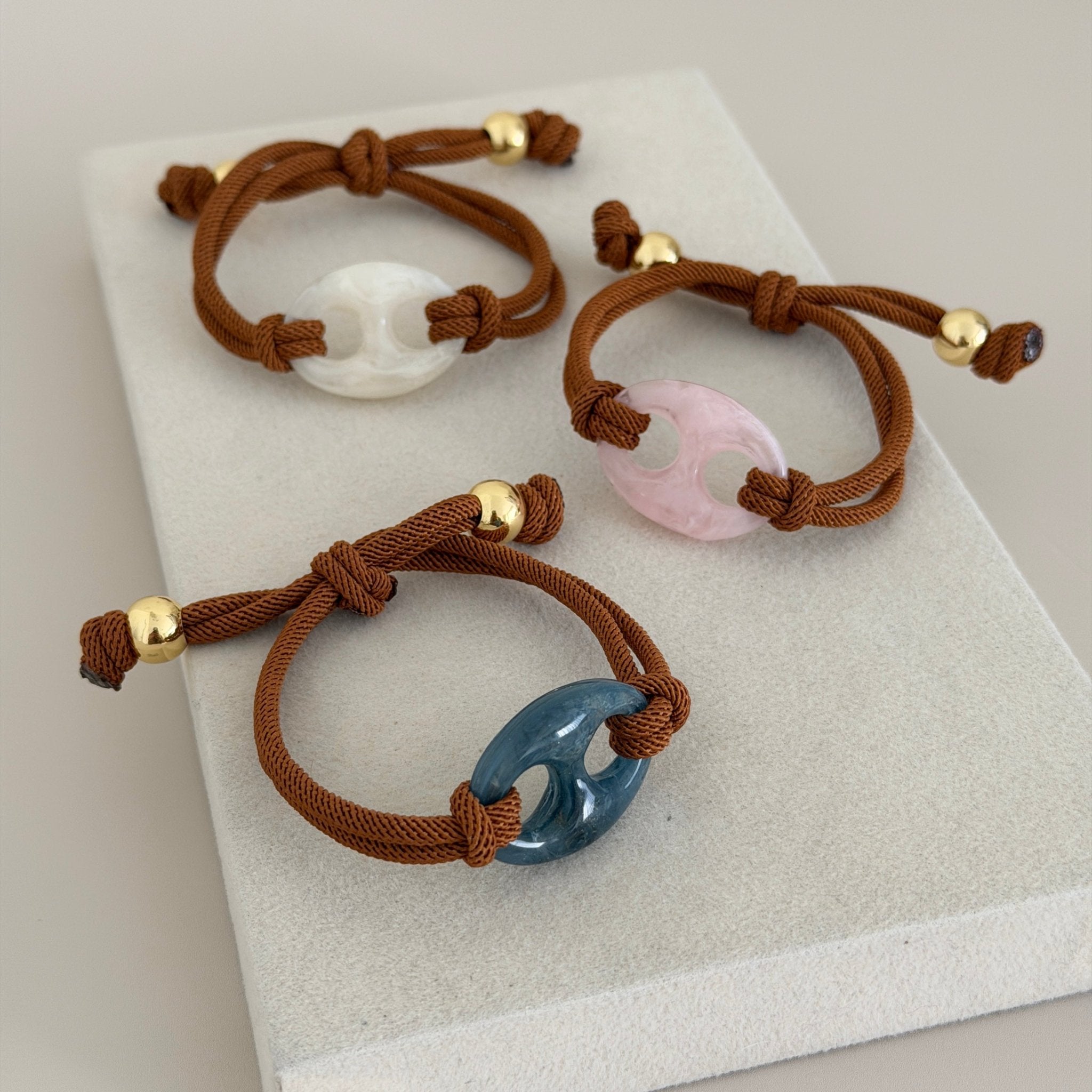 Luna Stone Adjustable Bracelet - Bracelet | LimaLimón Store - 5