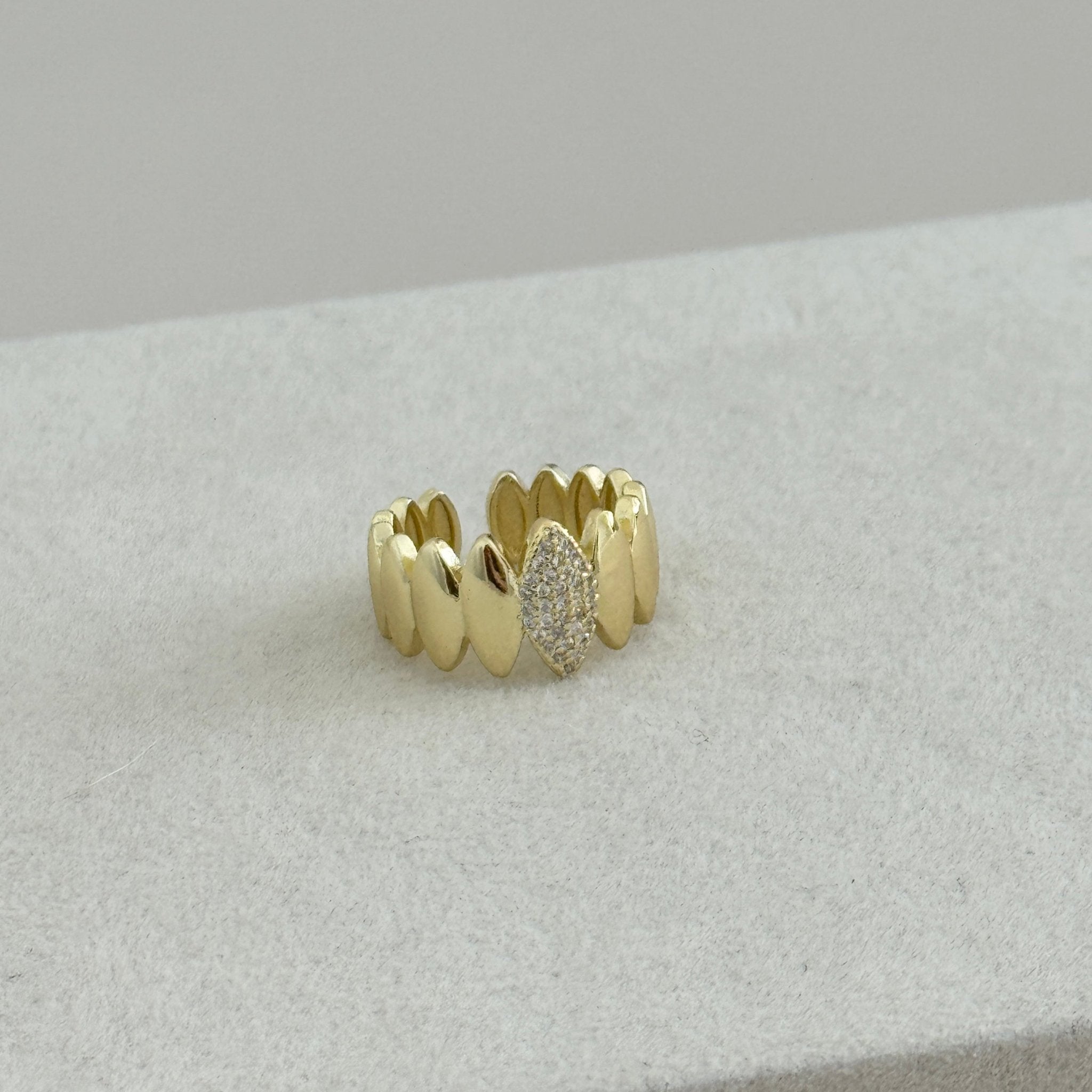 Marquise Glow Ring - ring jewelry | LimaLimón Store - 1