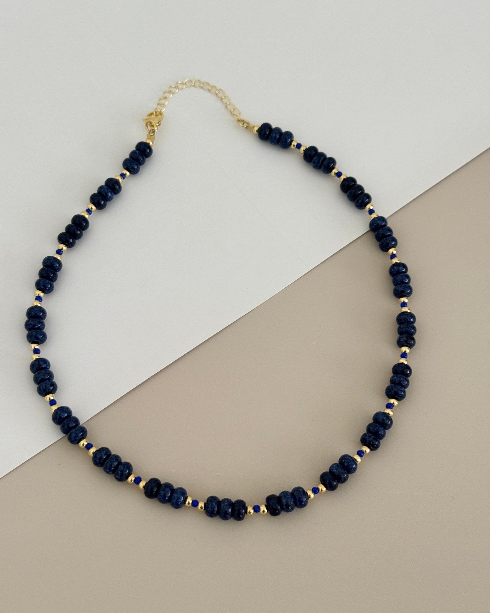 Midnight Gemstone Choker - Necklaces | LimaLimón Store - 1