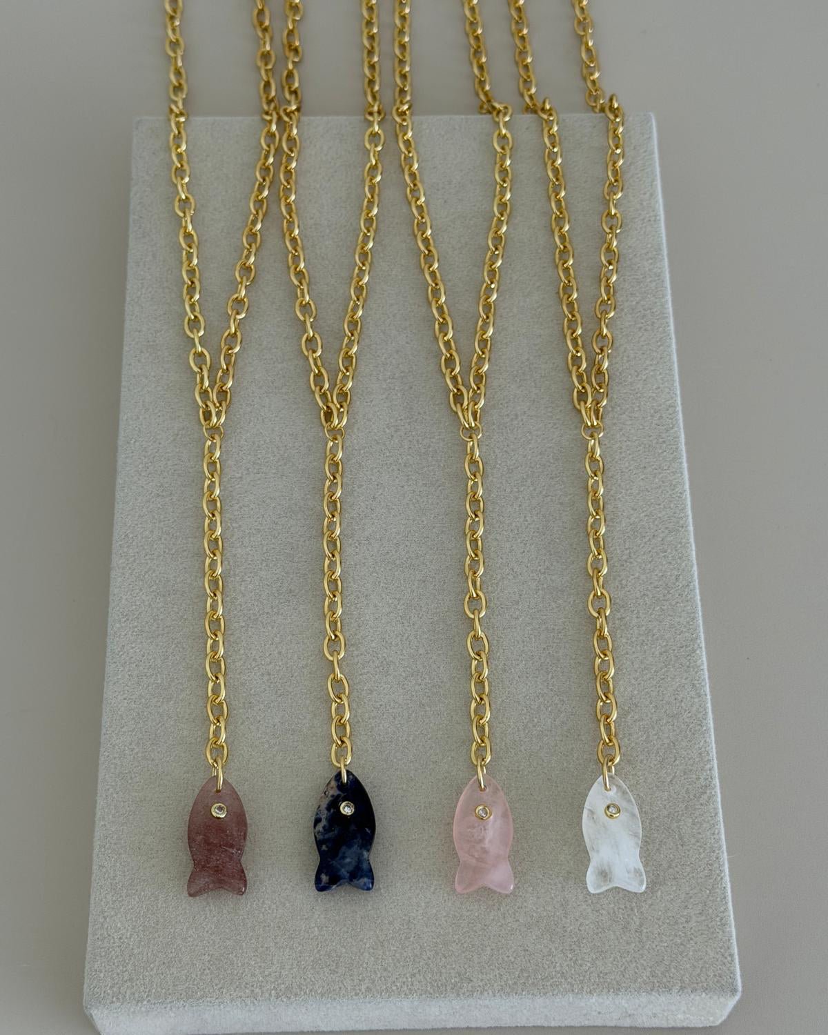 Mini Fish Charm Drop Necklace - Necklace | LimaLimón Store - 1