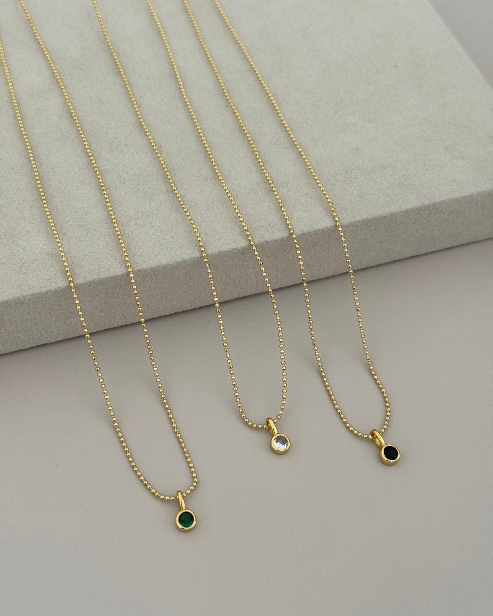 Mini Gem Pendant Necklace - Necklace | LimaLimón Store - 1