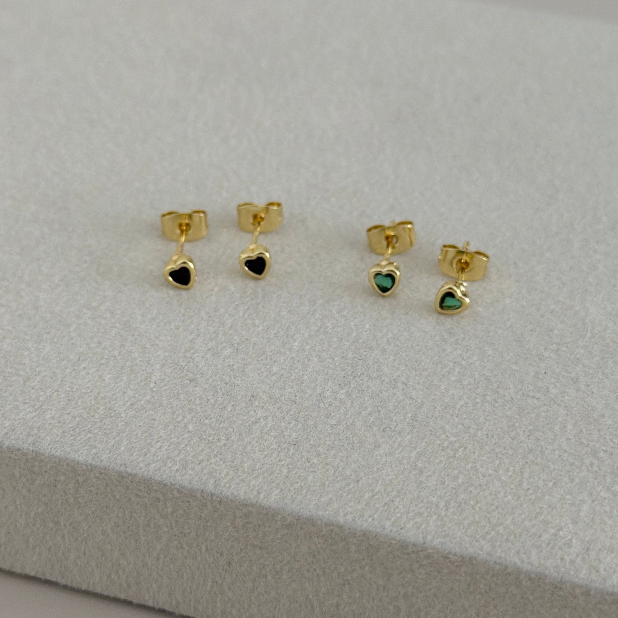 Mini Heart Drop Stud Earrings - Earring | LimaLimón Store - 1