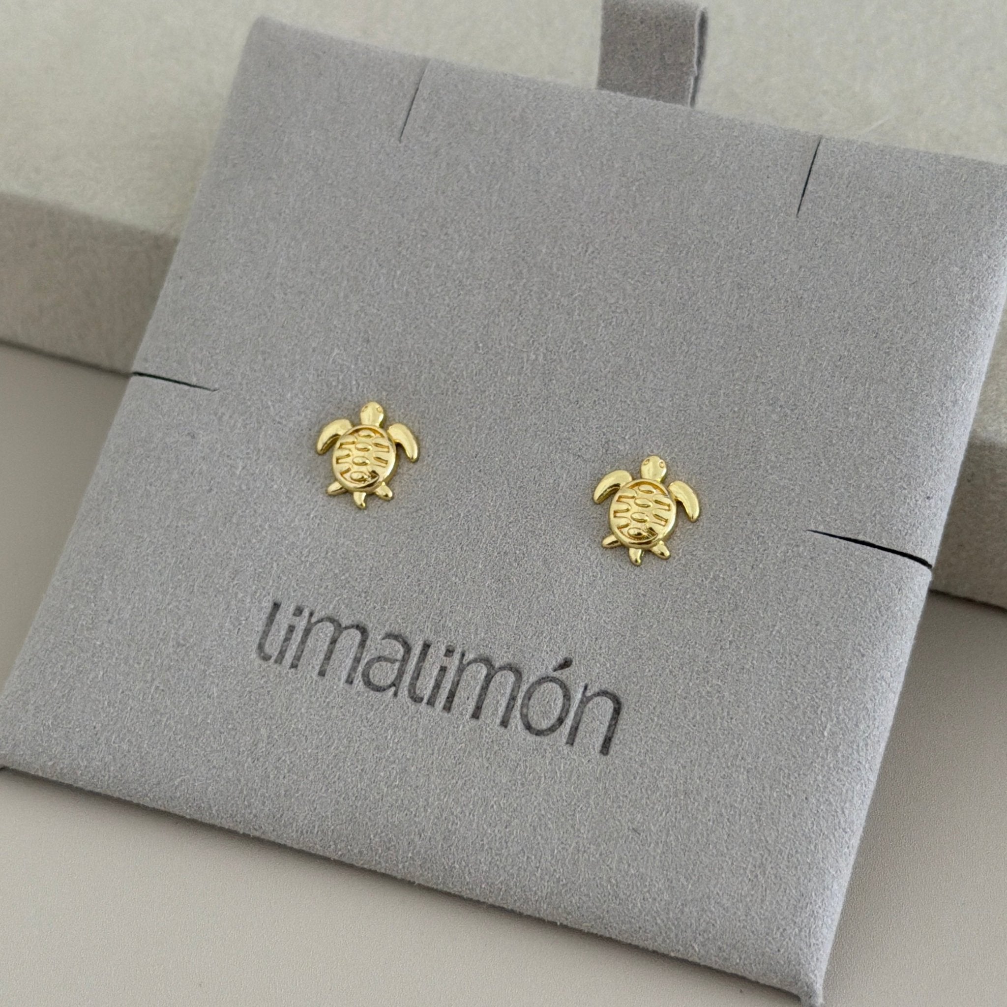 Mini Turtle Stud Earrings - Earring | LimaLimón Store - 2