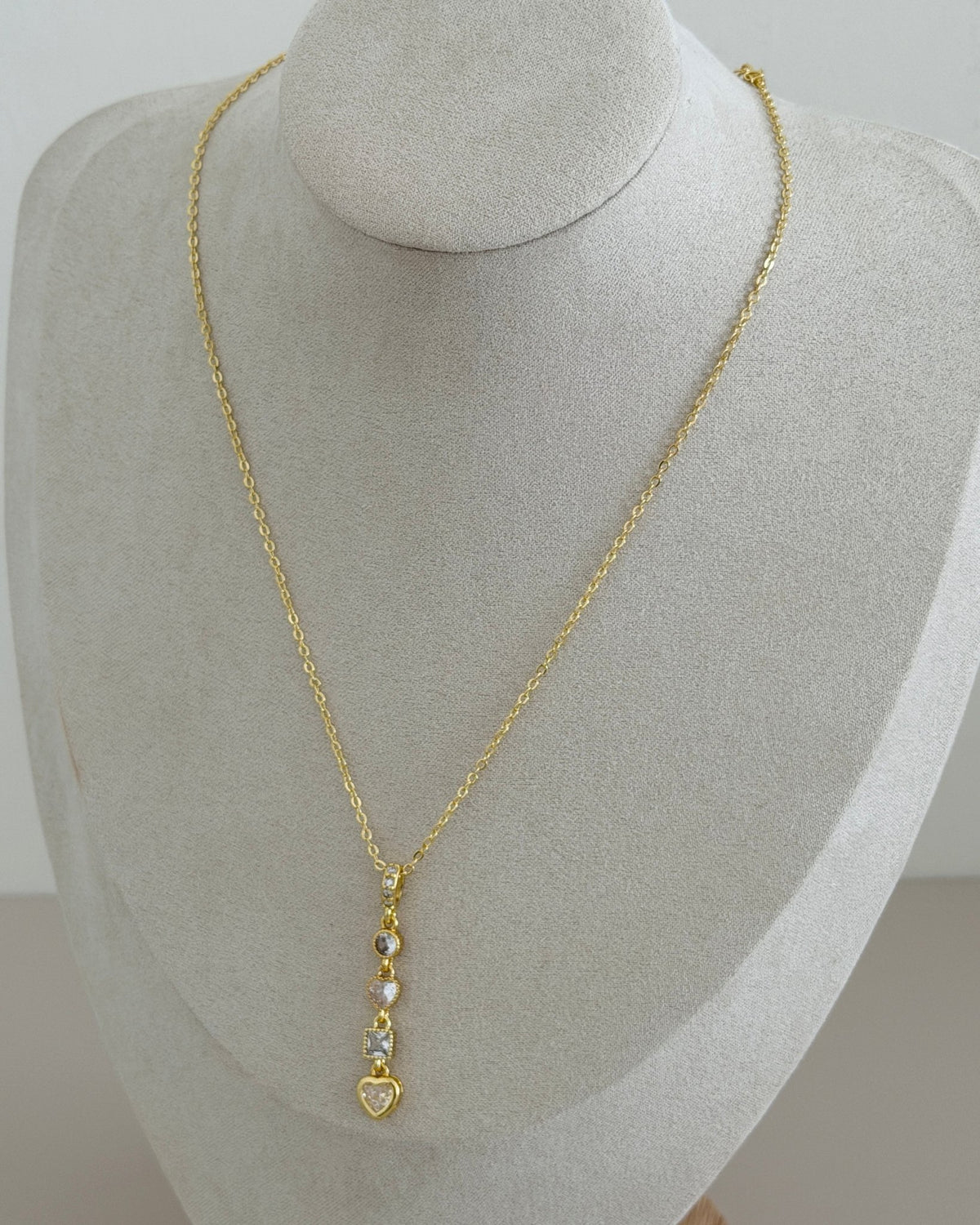 Mixed Shape Crystal Drop Necklace - Necklaces | LimaLimón Store - 2