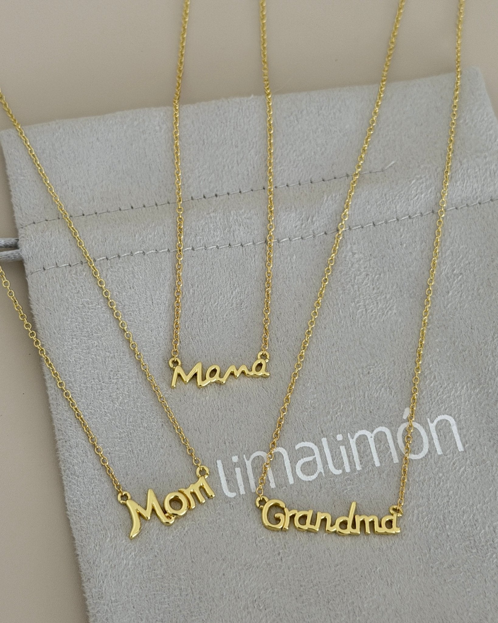 Mother’s Love Necklace - Necklaces | LimaLimón Store - 5