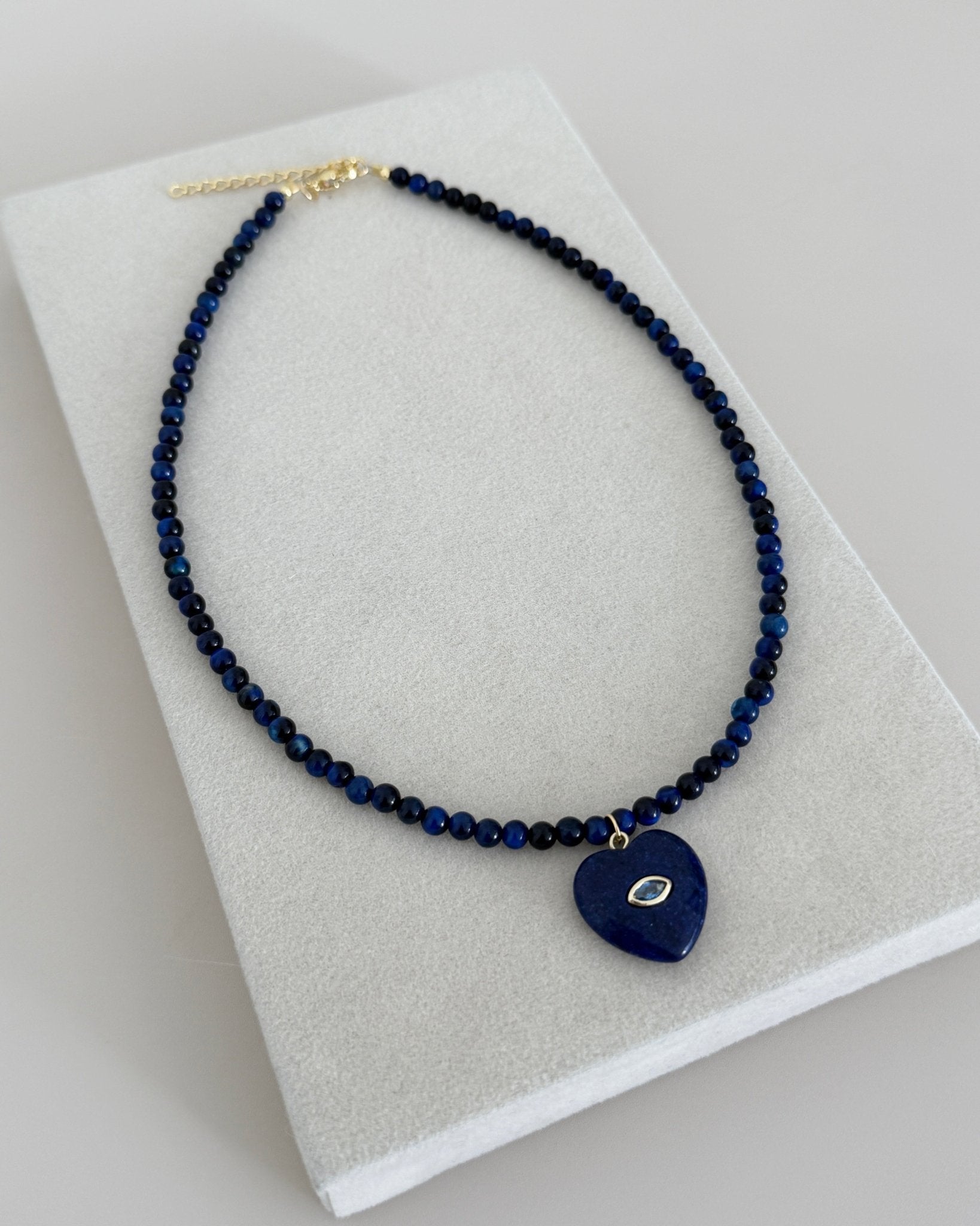 Mystic Heart Necklace - Necklace | LimaLimón Store - 4