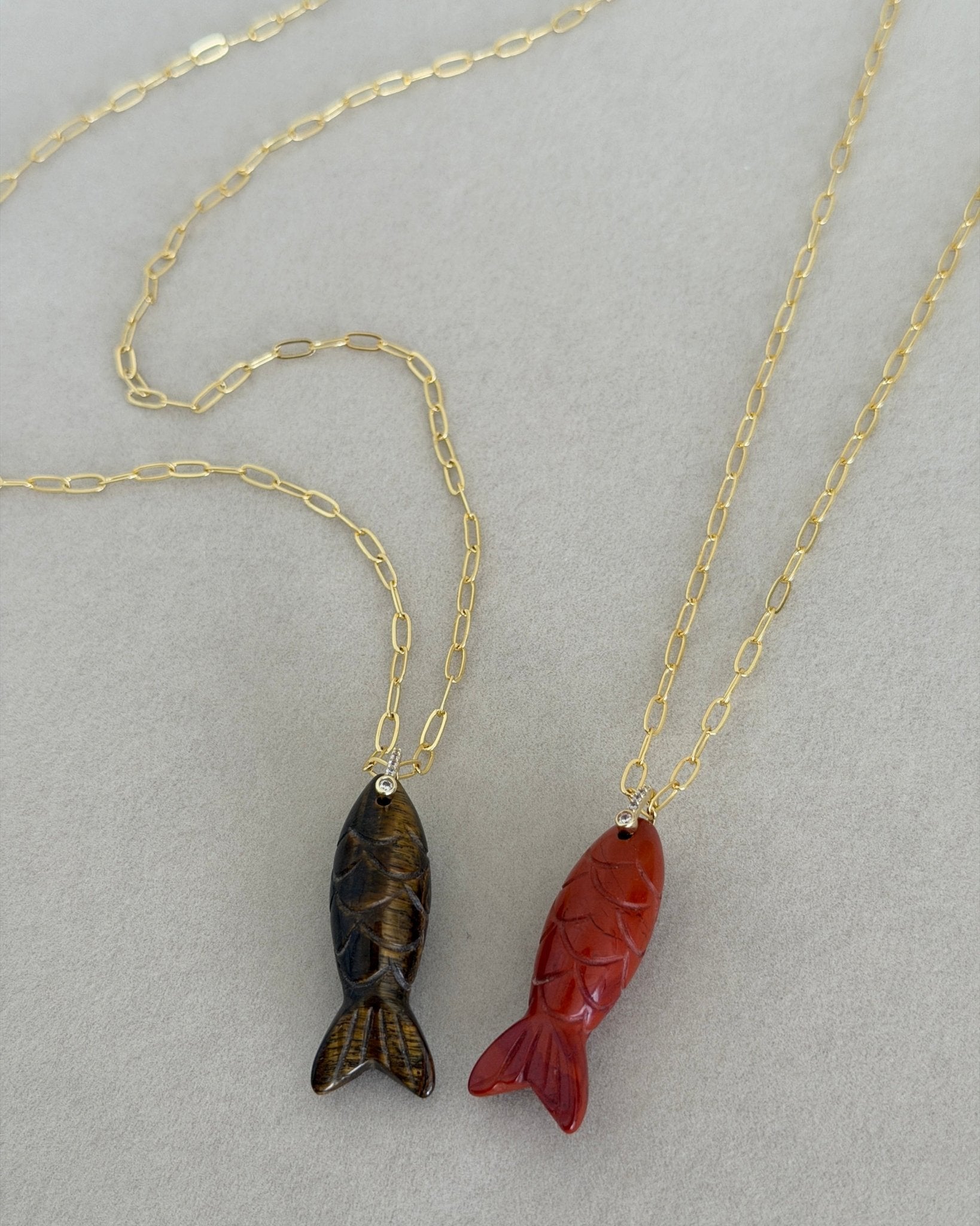 Ocean Fish Charm Necklace - Necklaces | LimaLimón Store - 4