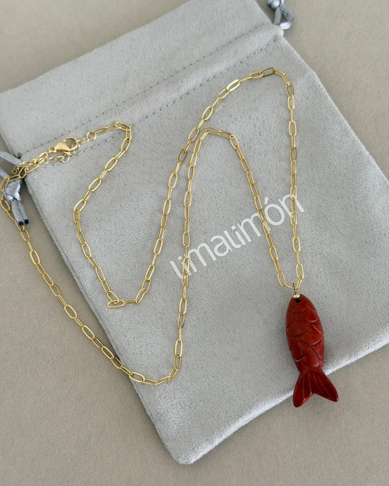 Ocean Fish Charm Necklace - Necklaces | LimaLimón Store - 3