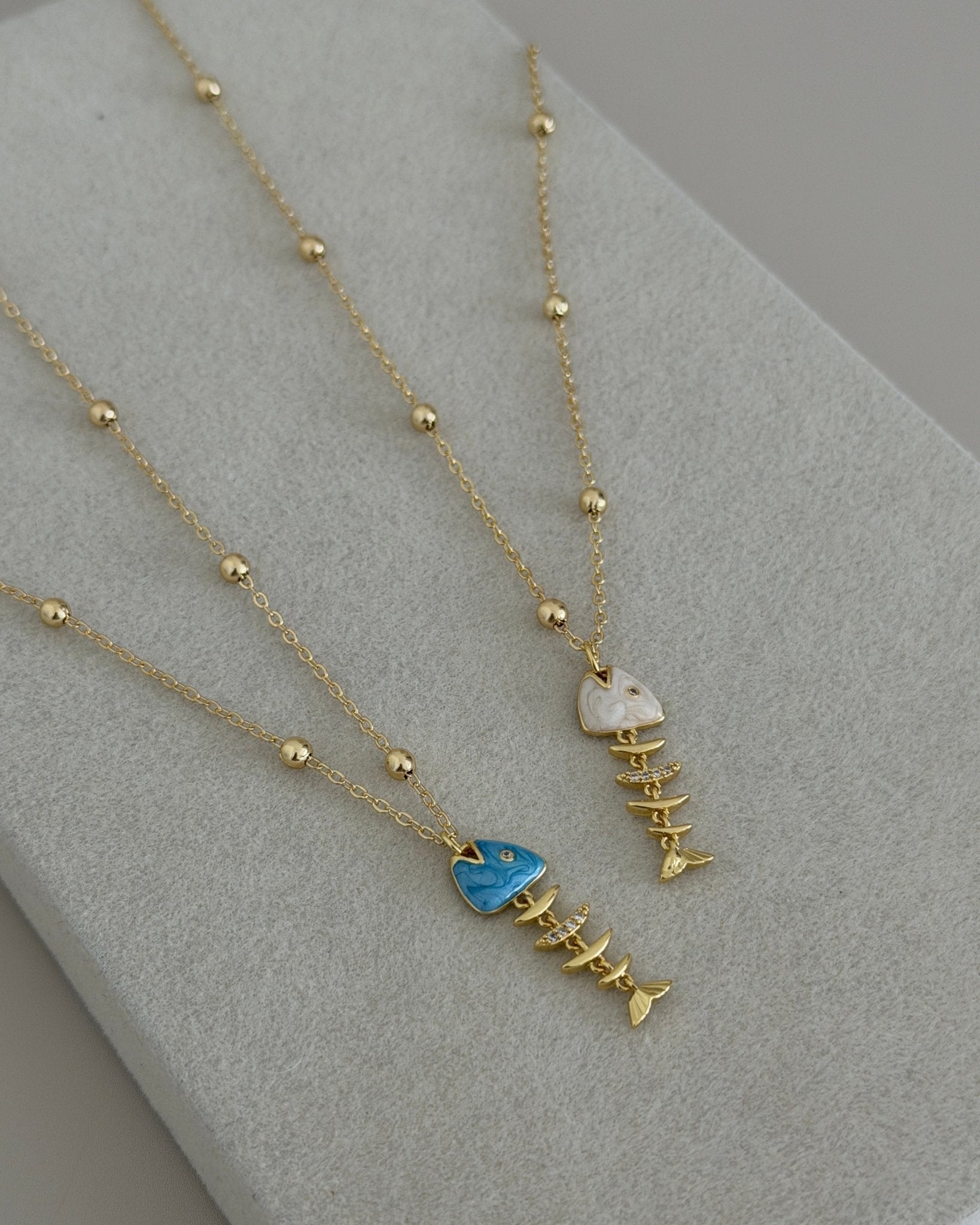 Ocean Muse Fishbone Necklace - Necklace | LimaLimón Store - 1