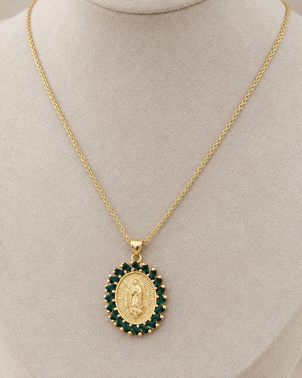 Our Lady of Guadalupe Emerald Crystal Necklace - Necklaces | LimaLimón Store - 3