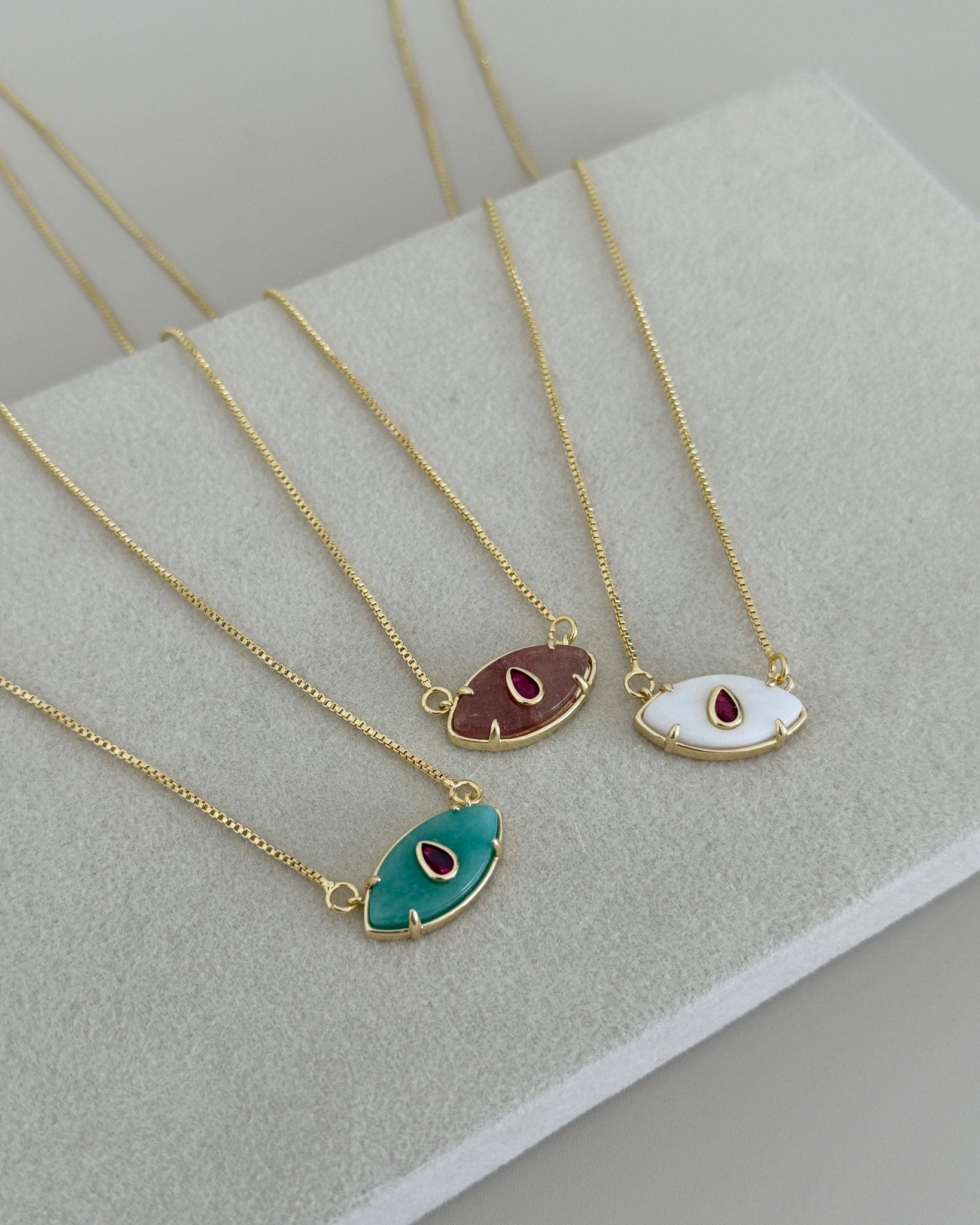 Oval Evil Eye Gold Plated Necklace - Necklace | LimaLimón Store - 1