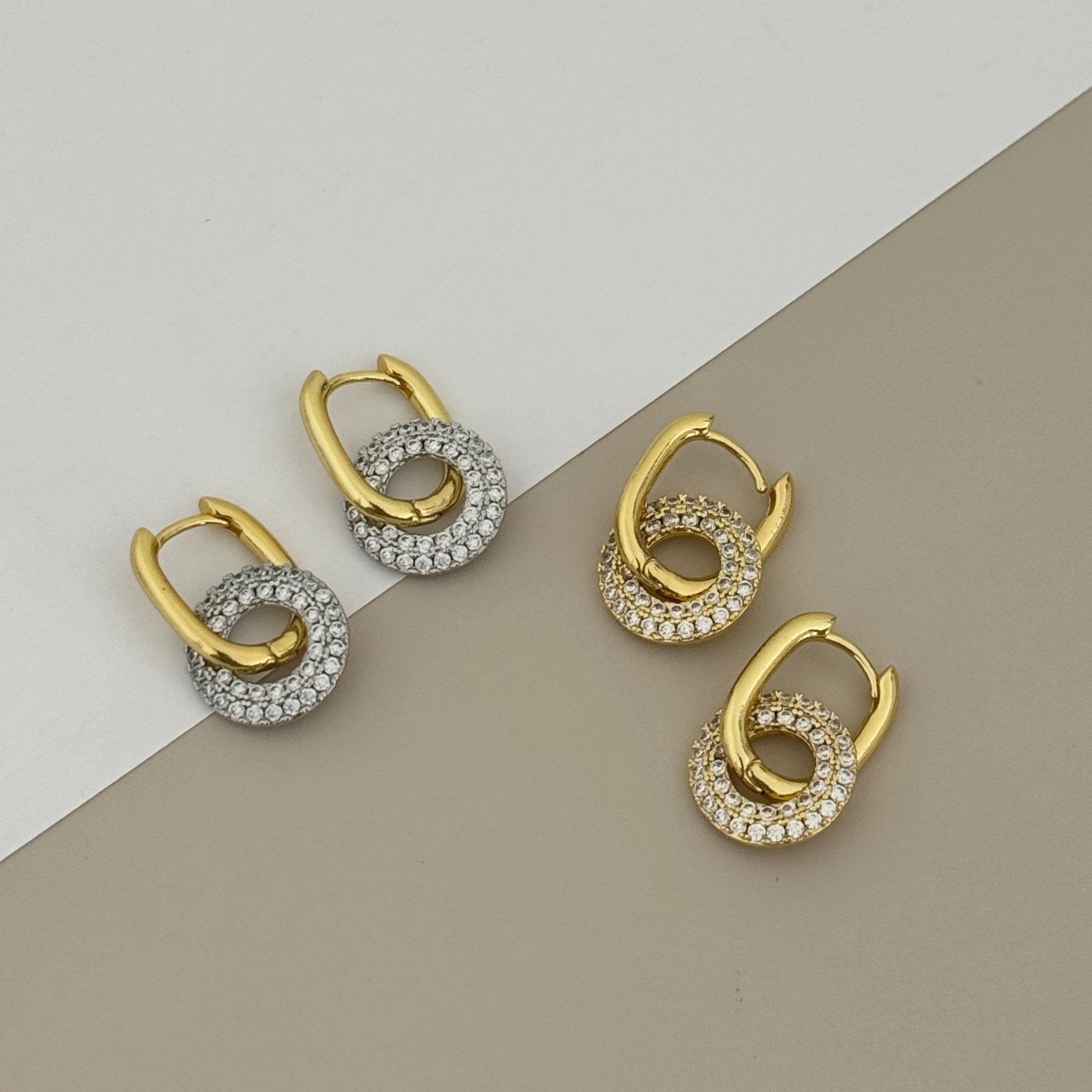 Pavé Link Hoop Earrings - Earring | LimaLimón Store - 1