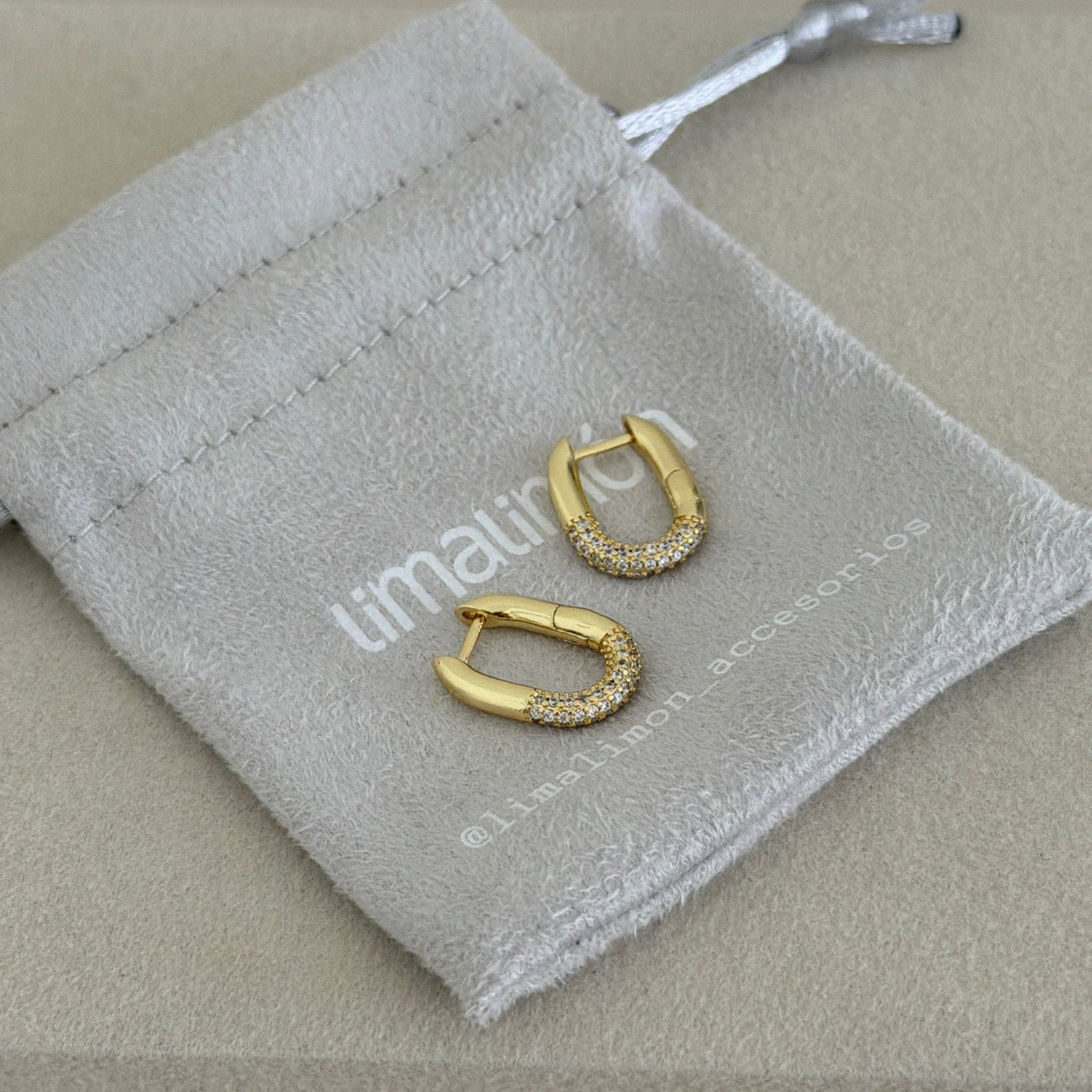 Pavé Mini Huggie Earrings - Earring | LimaLimón Store - 2