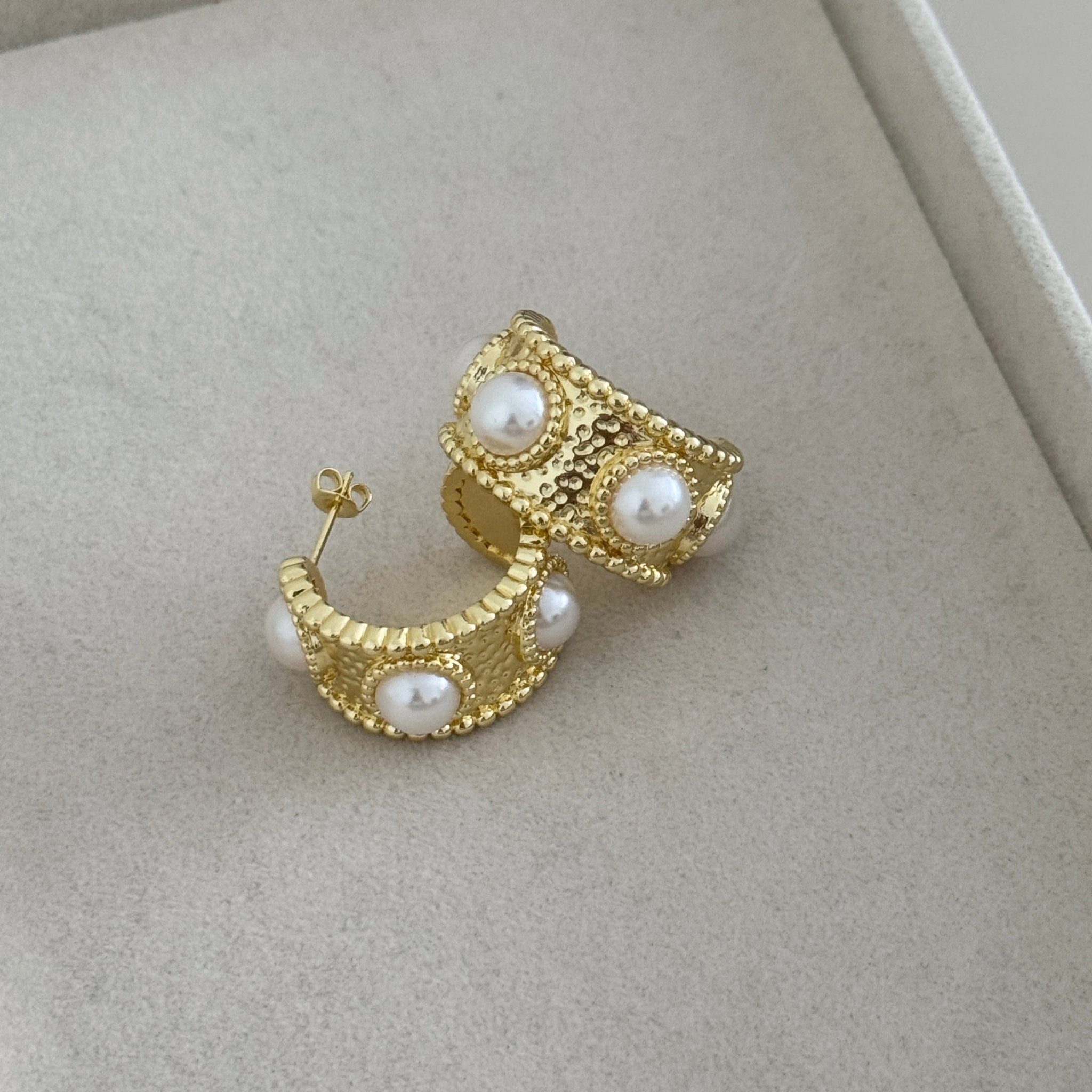 Pearl Beaded Hoop Earrings - Earring | LimaLimón Store - 2