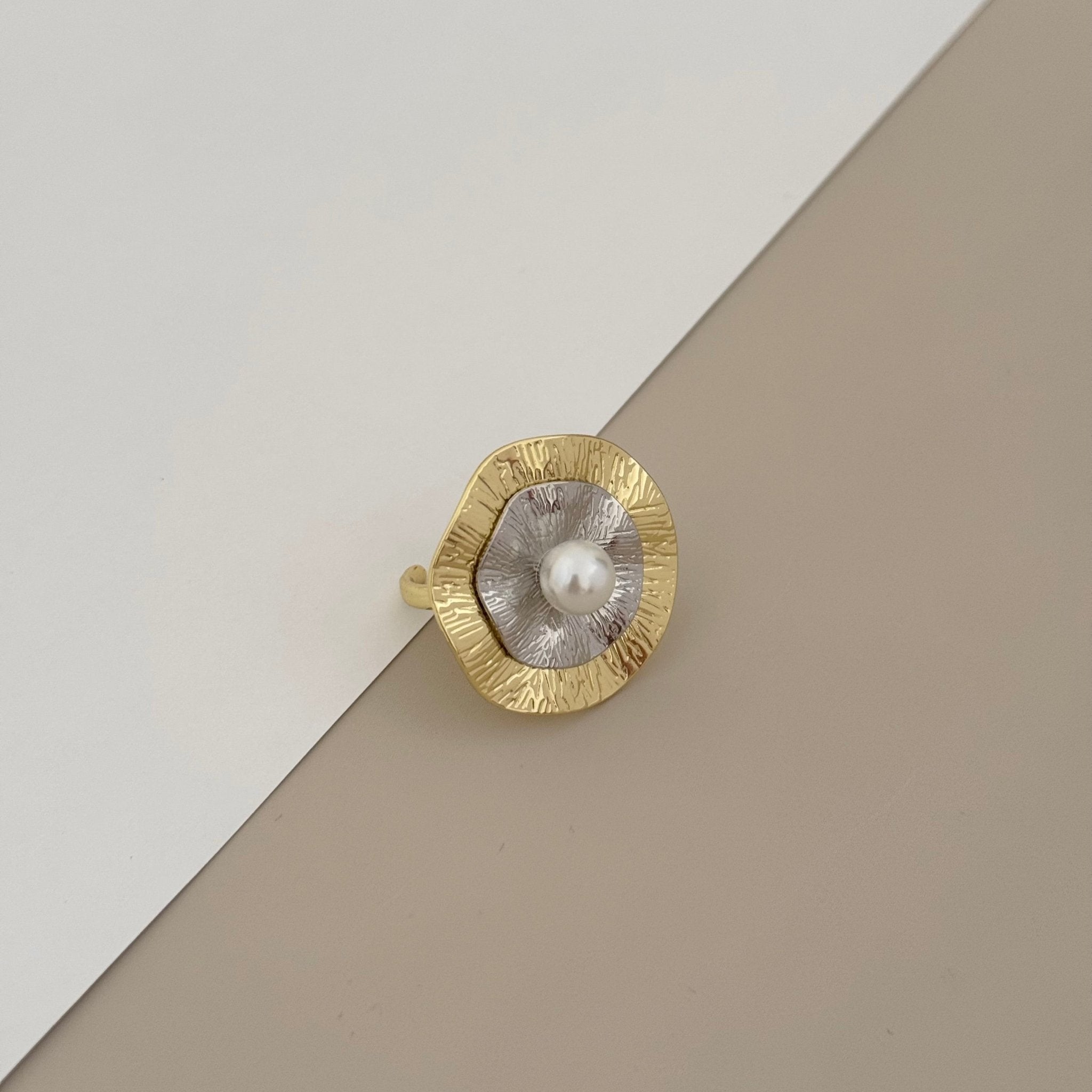 Pearl Ring - LimaLimón Store