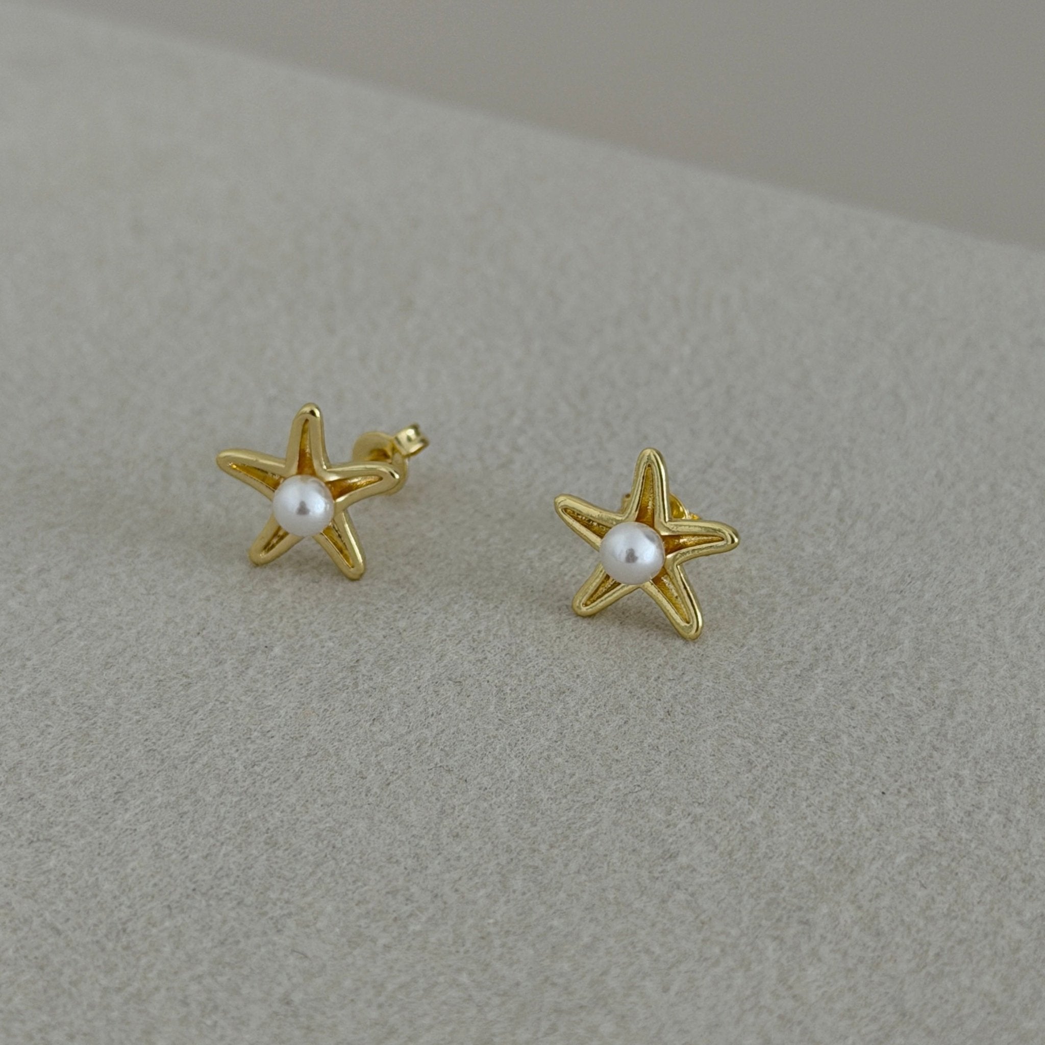 Pearl Starfish Gold Stud Earrings - Earring | LimaLimón Store - 3