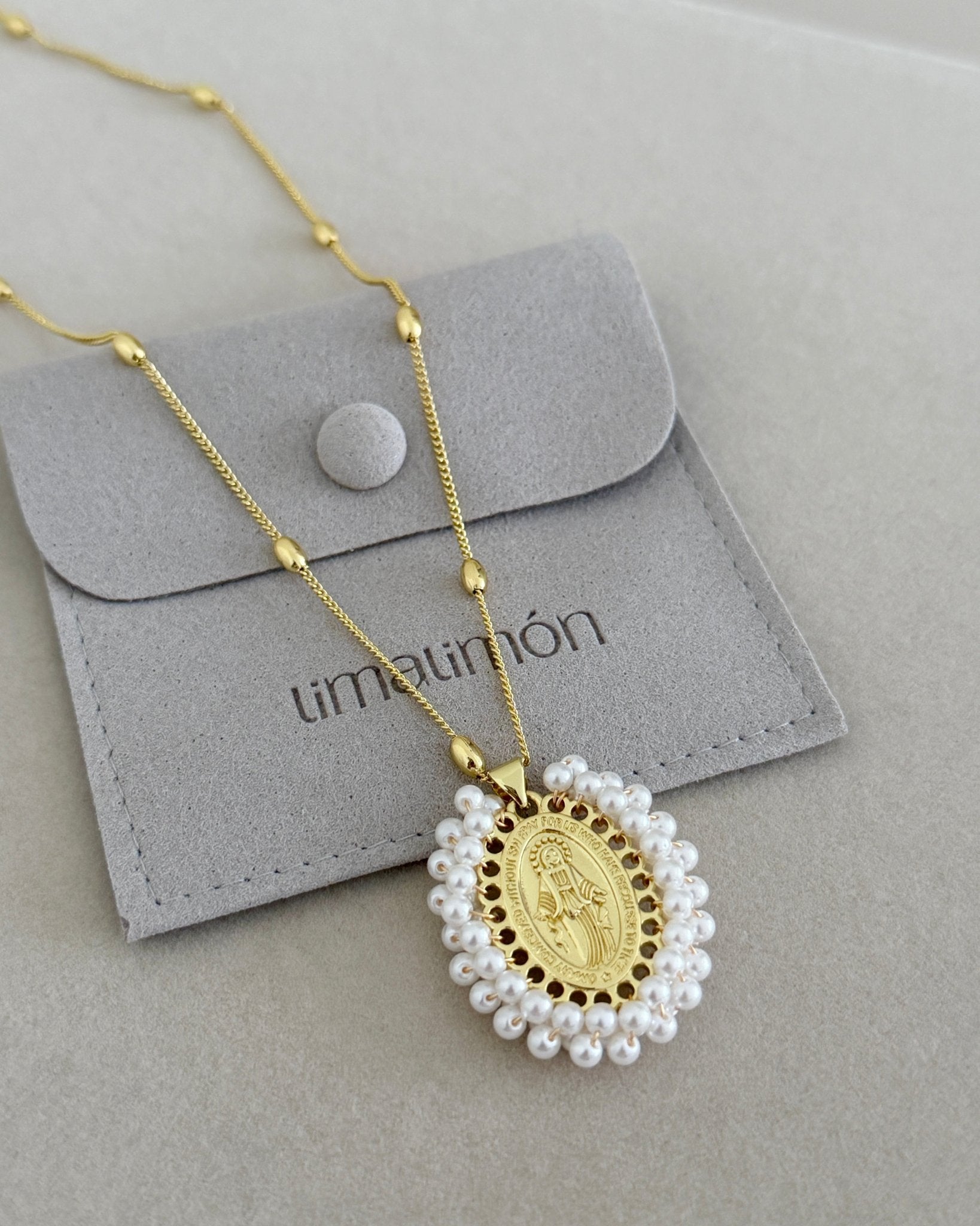 Pearl Virgin Medallion Necklace - Necklaces | LimaLimón Store - 2