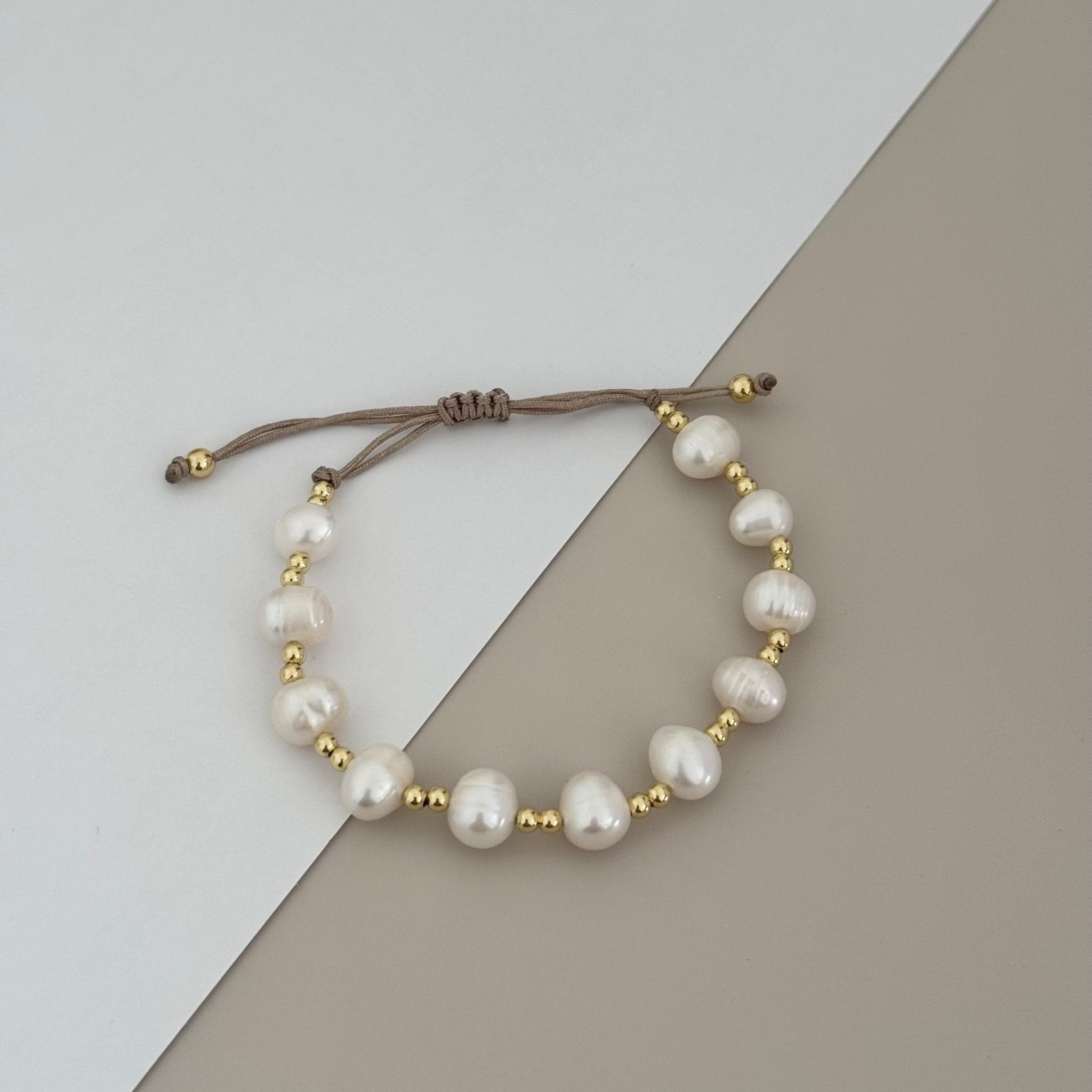 Pearls Bracelet - LimaLimón Store