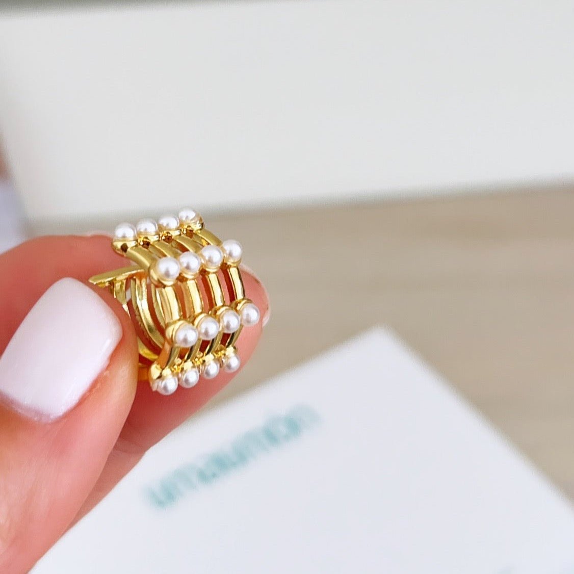 Pearls Ear Cuff Earring - Earring | LimaLimón Store - 3