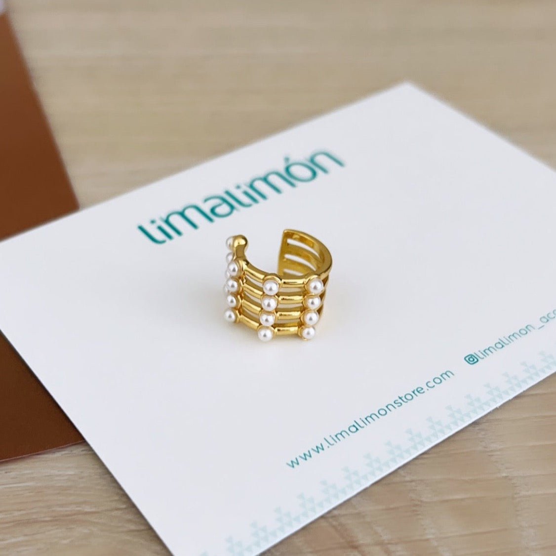 Pearls Ear Cuff Earring - LimaLimón Store