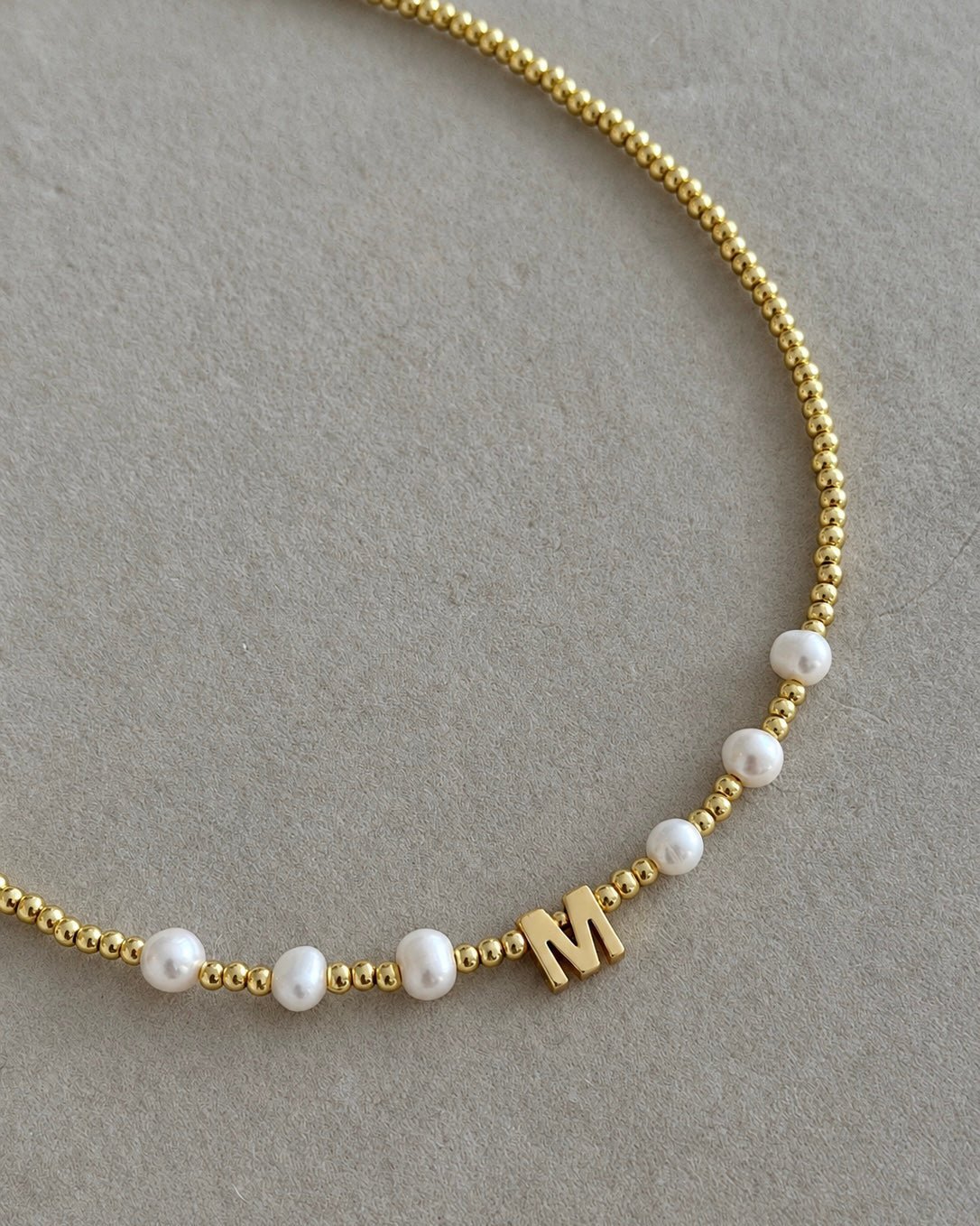 Personalized Initial Pearl Necklace - Necklaces | LimaLimón Store - 2