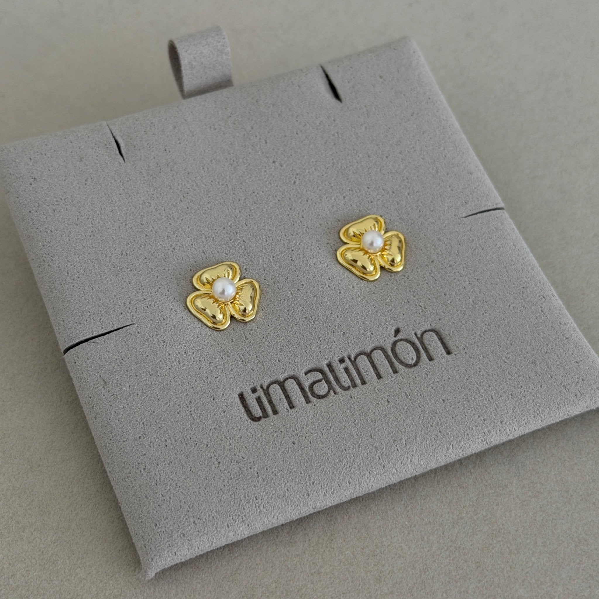 Petal Pearl Stud Earrings - Earring | LimaLimón Store - 2
